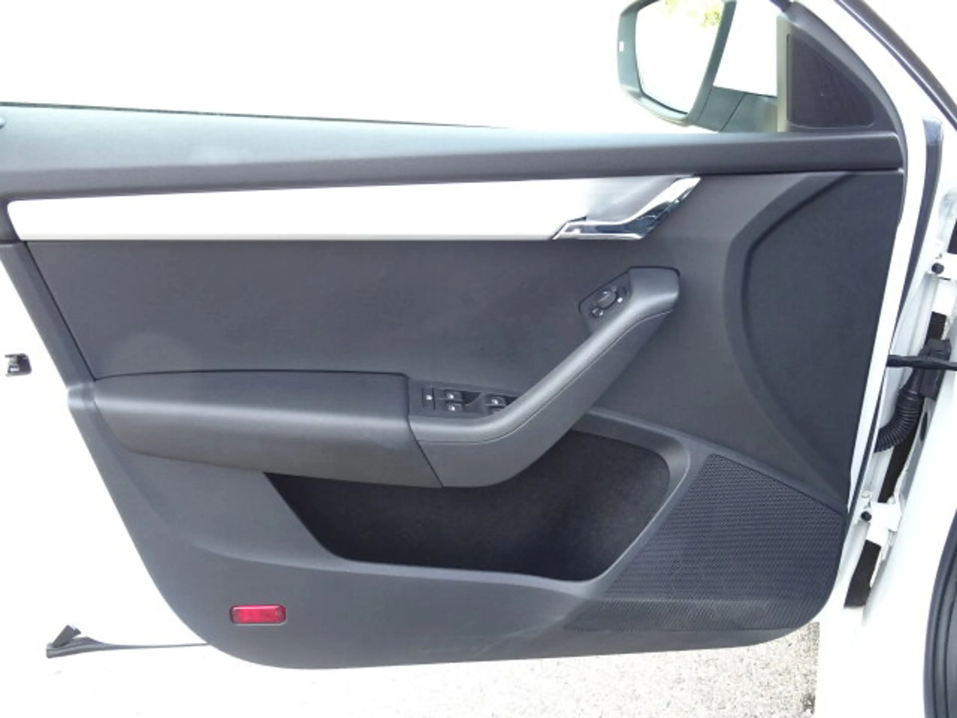 Skoda Octavia Combi Carplay DSG Leder Navi Sitzhzg Abstandsw. — photo 9