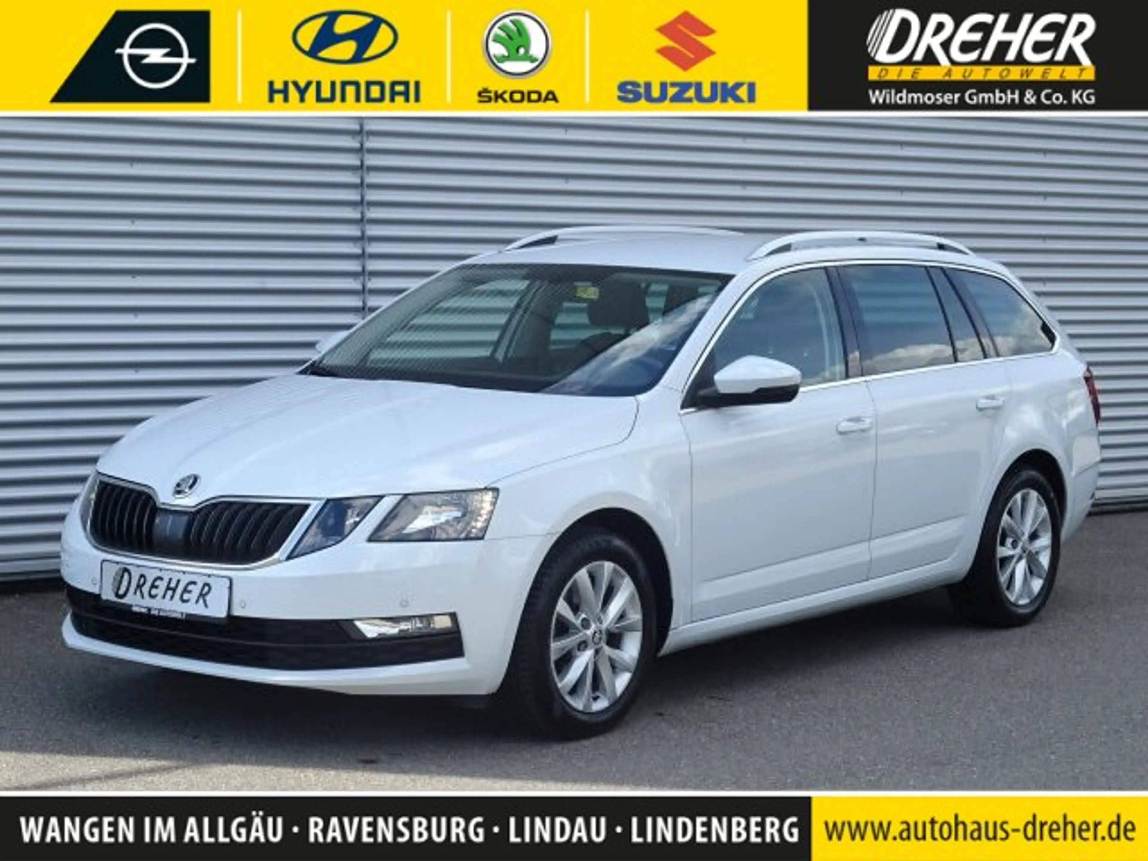 Skoda Octavia Combi Carplay DSG Leder Navi Sitzhzg Abstandsw.