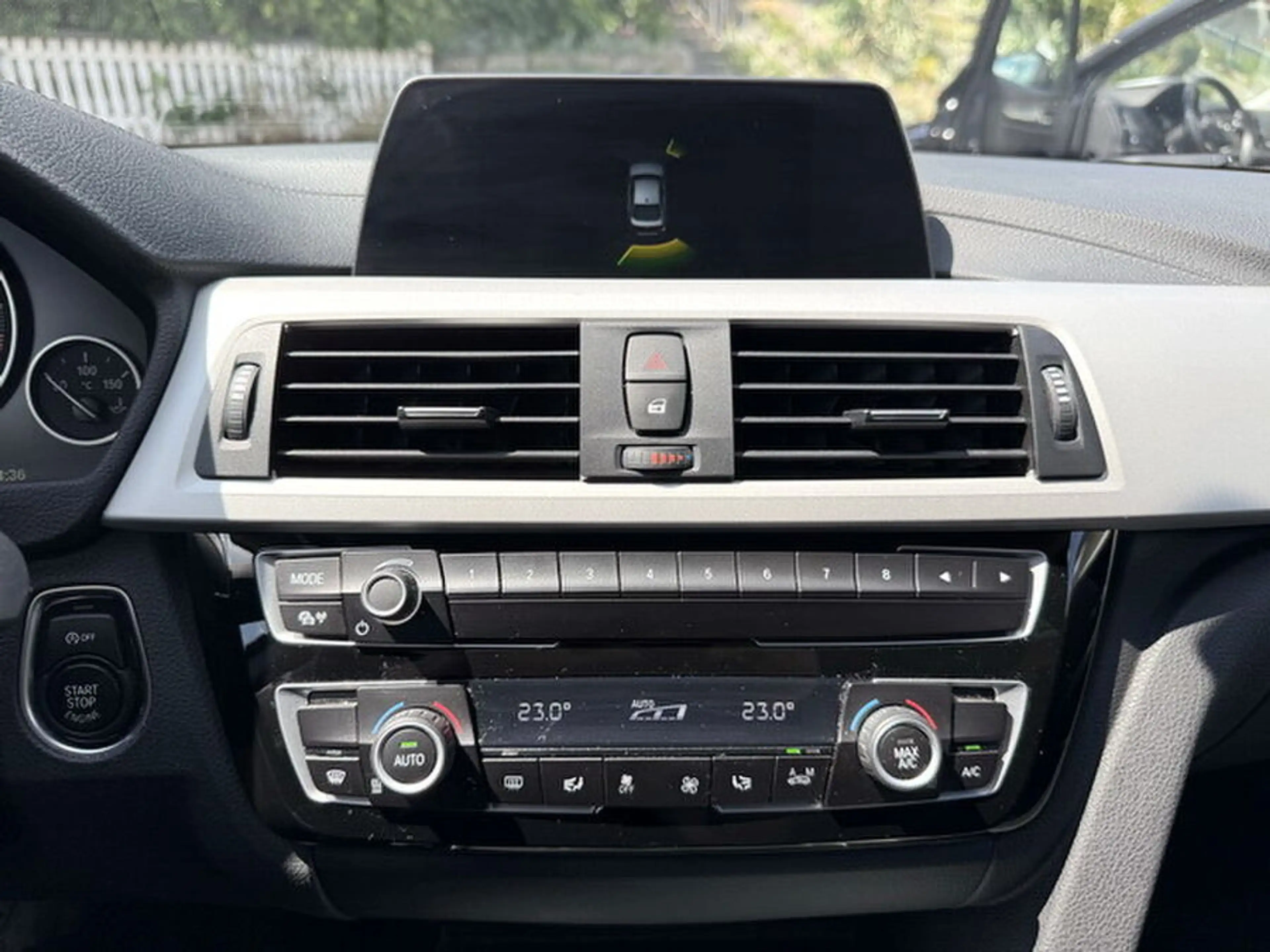 BMW 418 d Advantage ''LED-Navi-MF-Lederlenkrad-PDC-Alu'' — photo 13