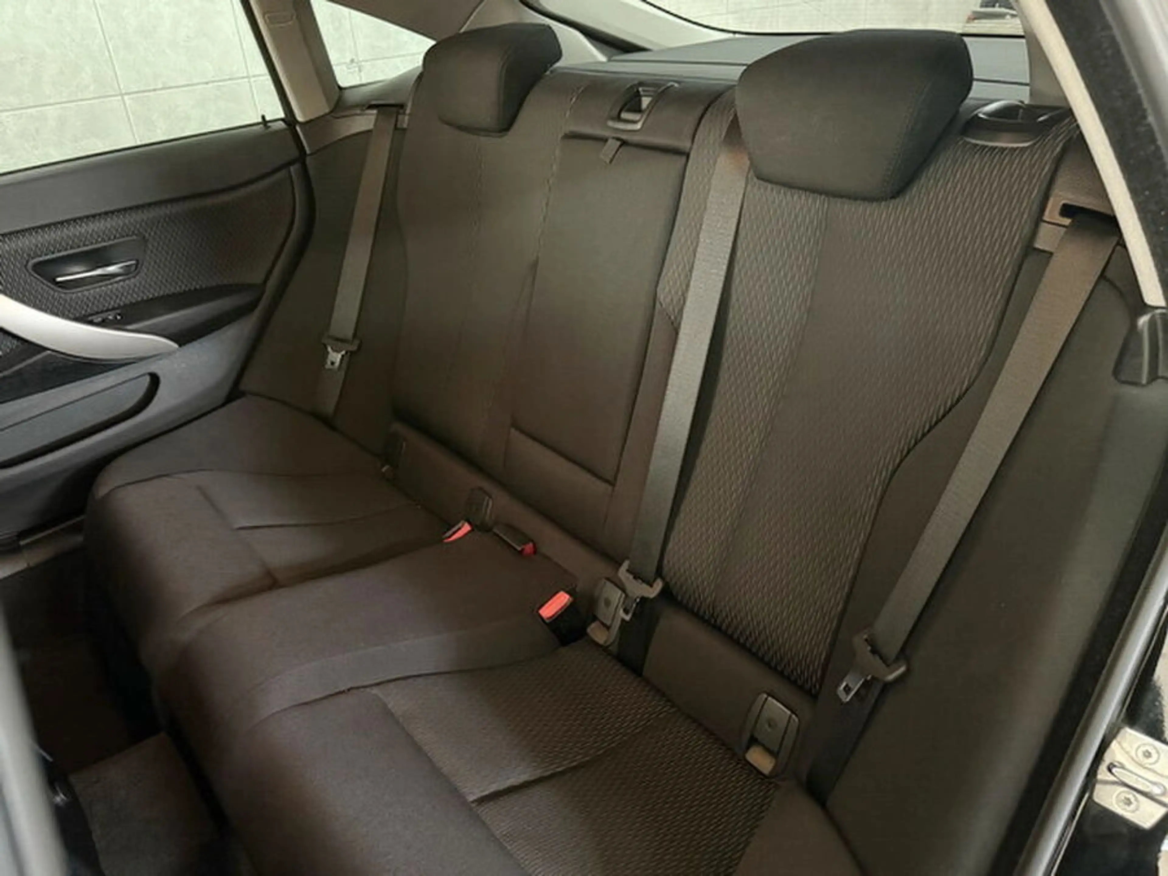 BMW 418 d Advantage ''LED-Navi-MF-Lederlenkrad-PDC-Alu'' — photo 12