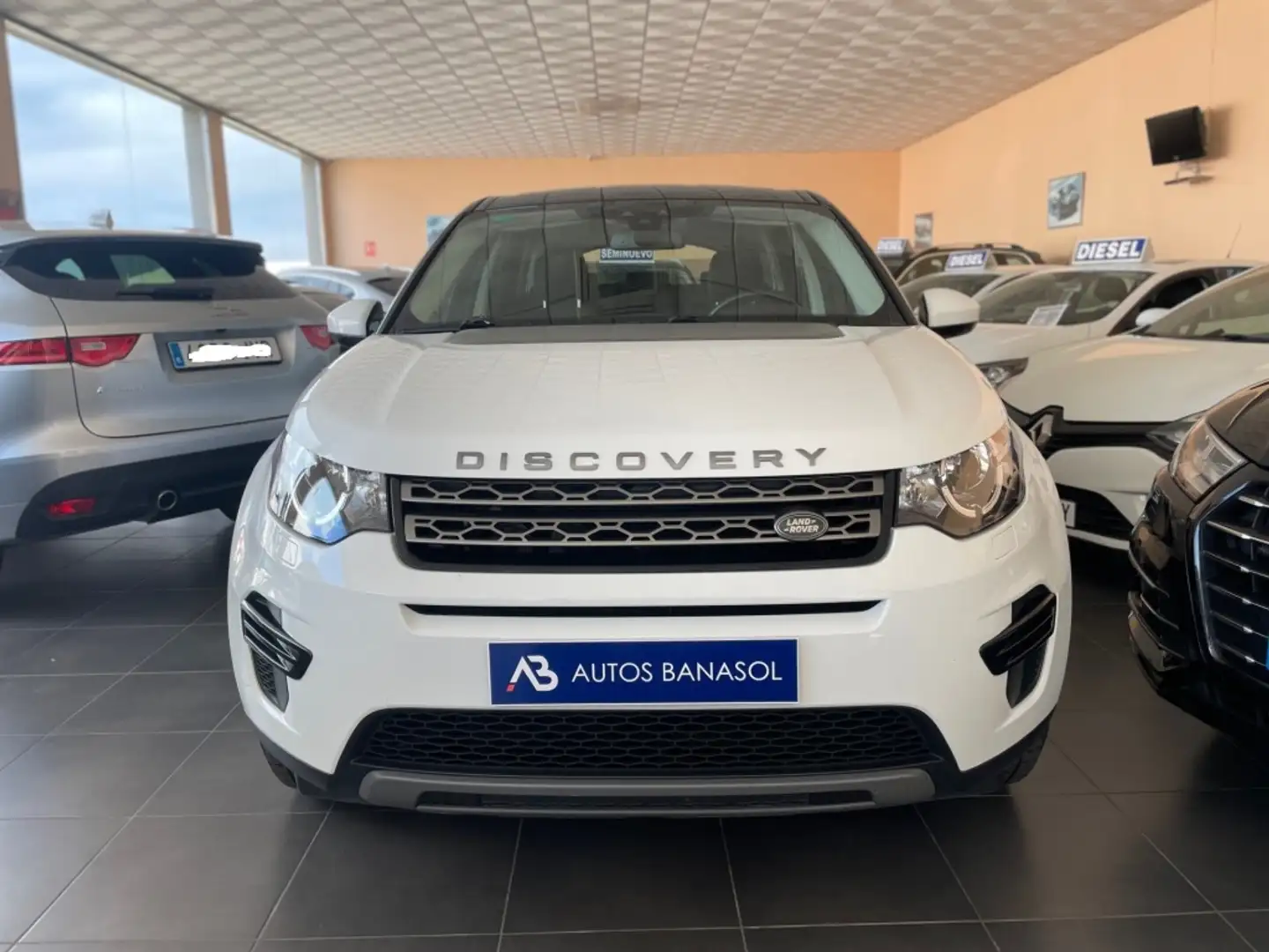 Land Rover Discovery Sport 2.0TD4 SE 4x4 Aut. 150 Weiß - 1