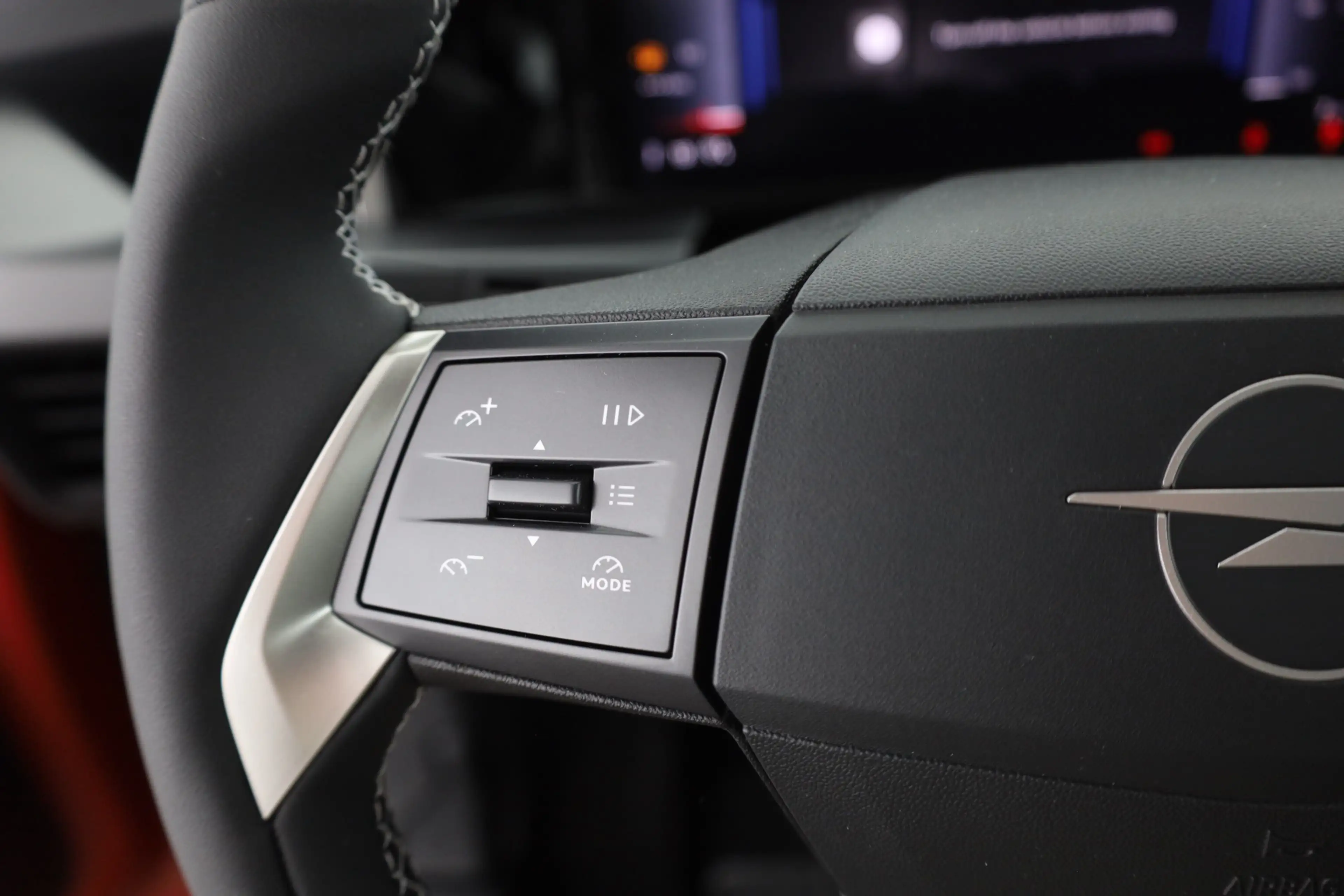 Opel Frontera 1.2 DI Turbo GS Hybrid Aut. LED Kamera — photo 15