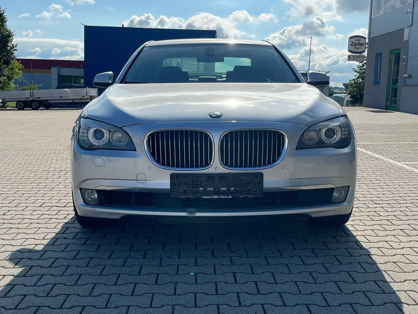 BMW 740 740d Österreich-Paket Aut. Silber - 1