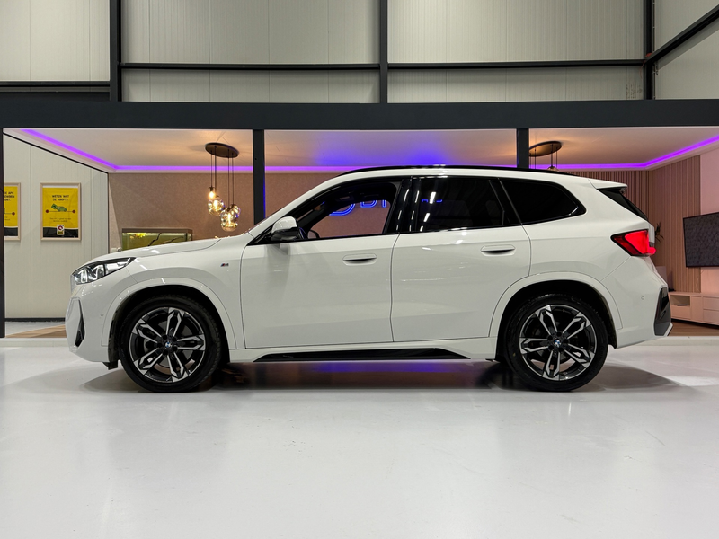 BMW X1 SDrive20i M Sport Pano Sportstoelen ACC Trekhaak N — photo 10