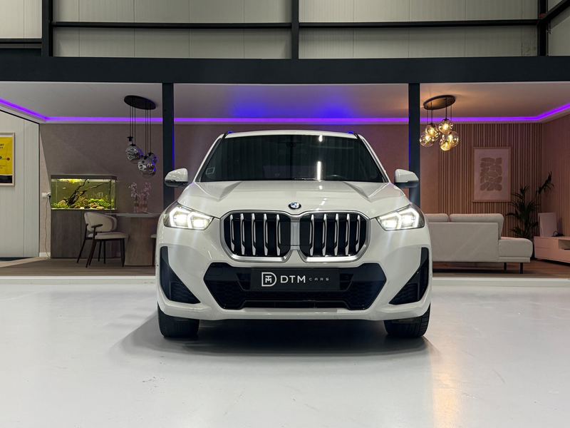 BMW X1 SDrive20i M Sport Pano Sportstoelen ACC Trekhaak N — photo 2