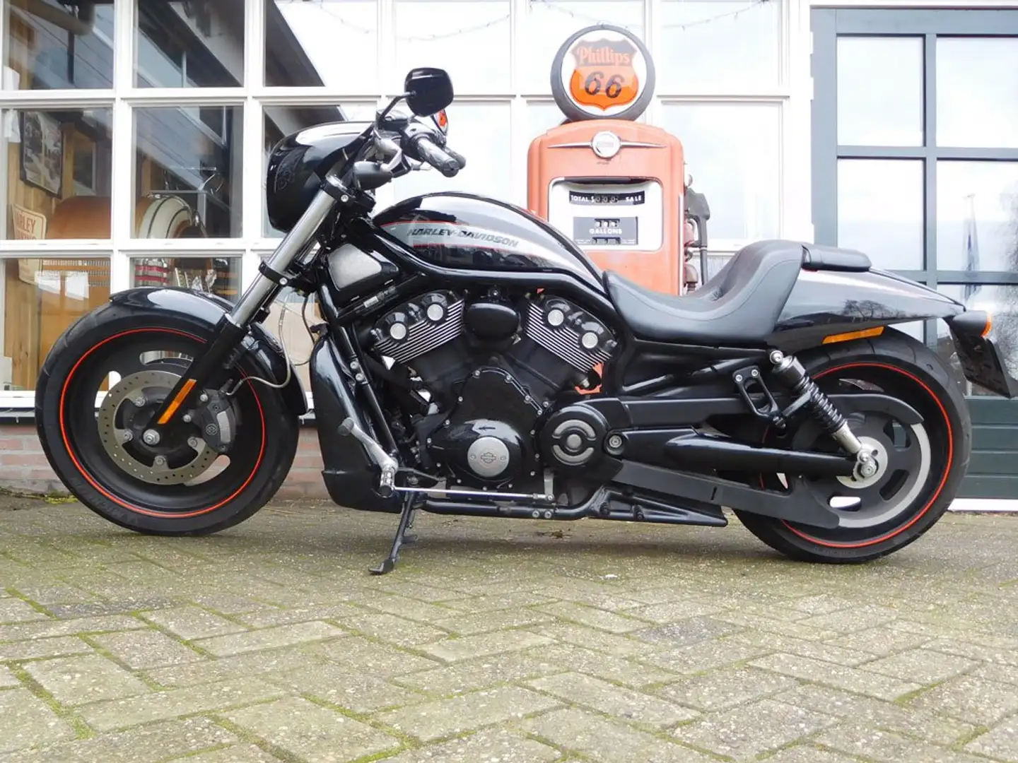 Harley-Davidson VRSC V-Rod Night Rod Fekete - 2
