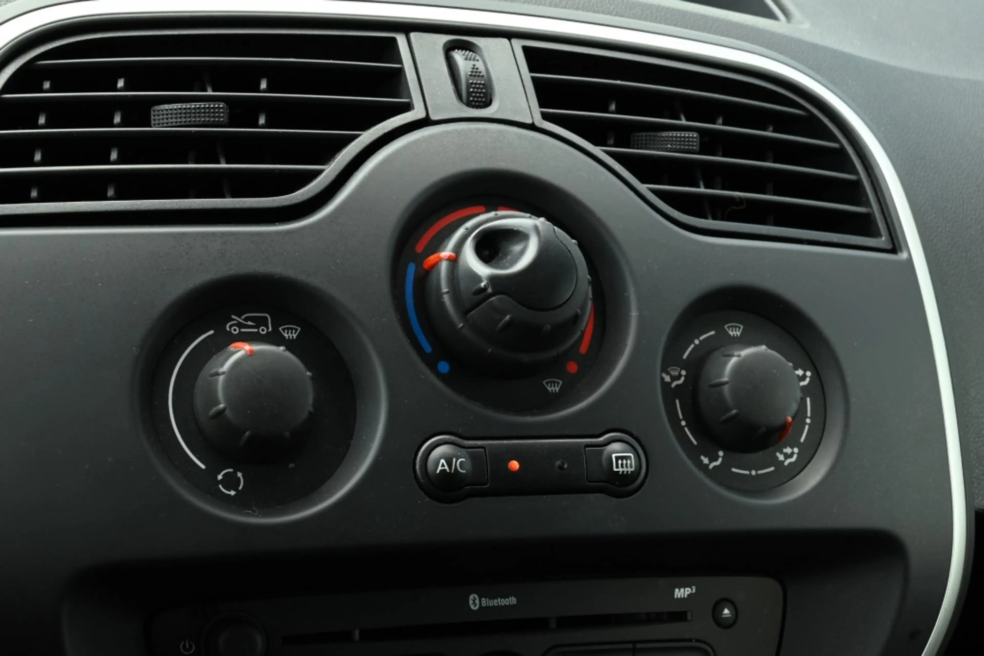 Renault Kangoo Maxi 1.6 Blue dCI 95 PK 2x deur Bluetooth Navi — photo 15