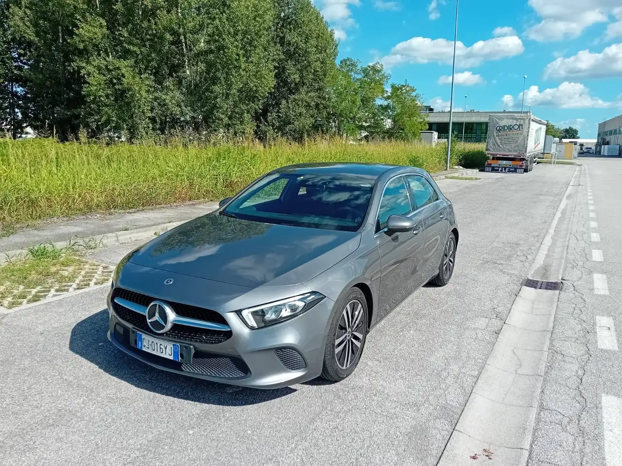 Mercedes-Benz A 180