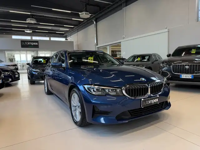 BMW 316 2.0D Touring Touring mhev 48V auto Business Adv.