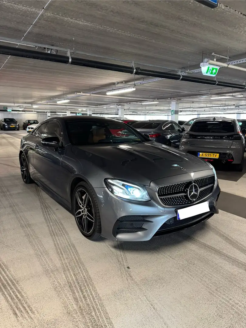 Mercedes-Benz E 220 d 4Matic Coupe 9G-TRONIC AMG Line - 1