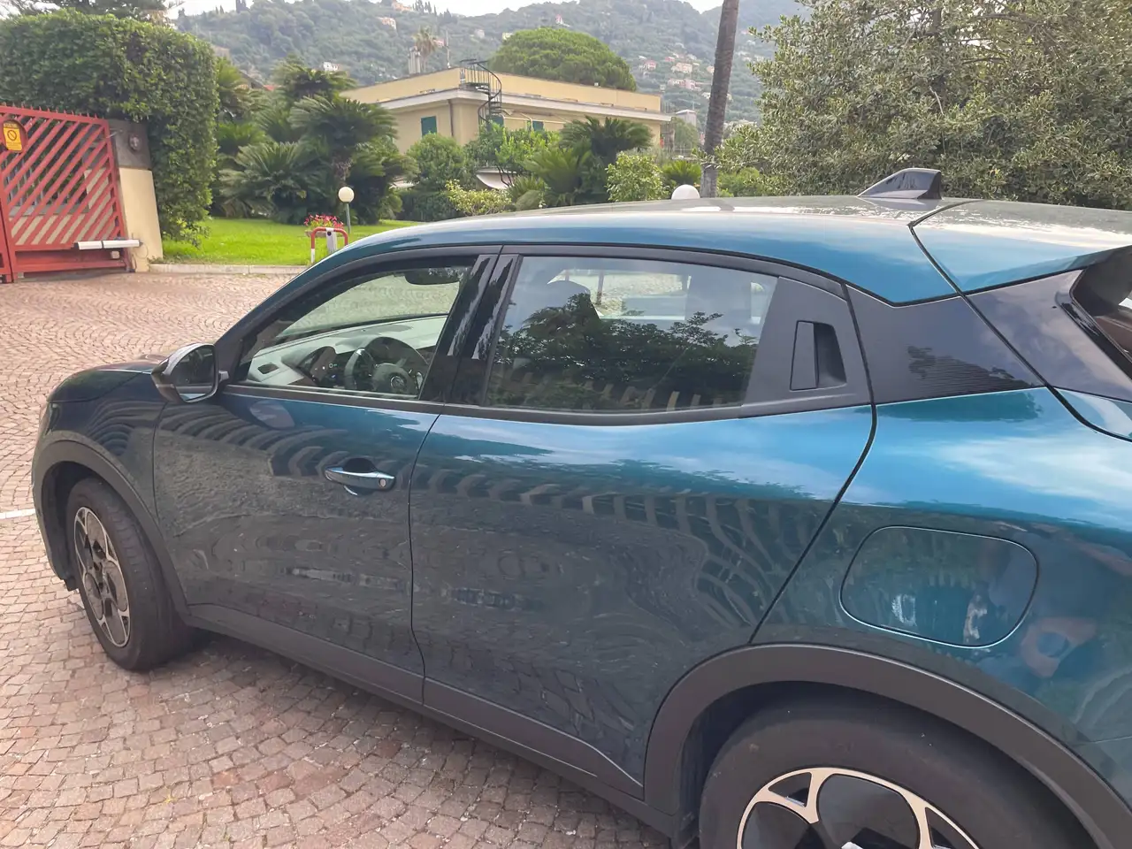 Alfa Romeo Junior 2025