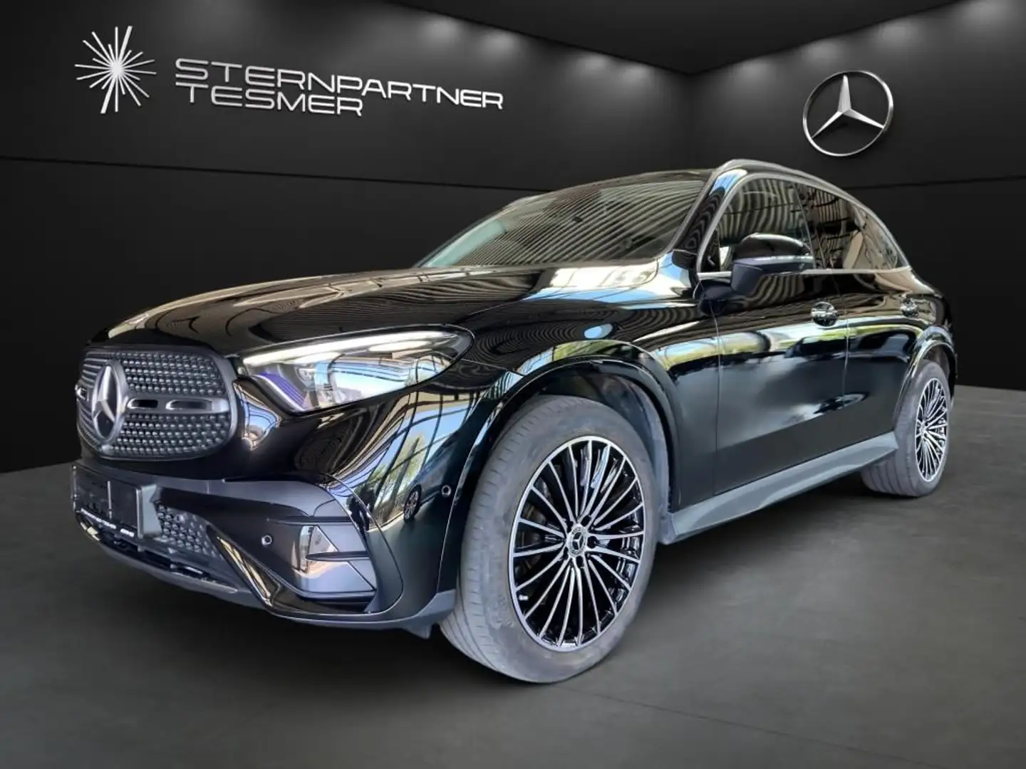 Mercedes-Benz GLC 220 d 4M AMG+Leder+Burm.3D.+AHK+Alu20°+Digit Schwarz - 1