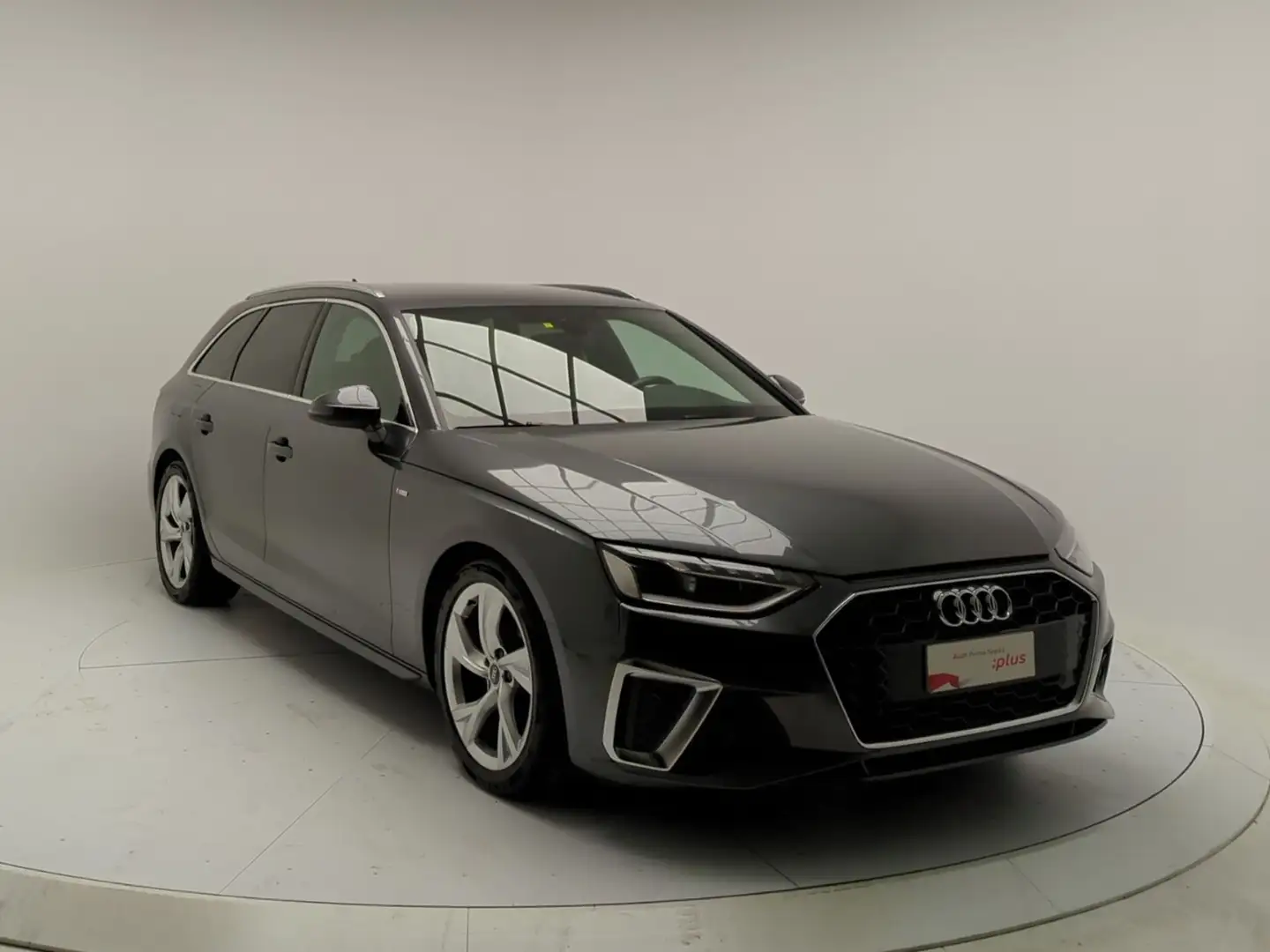Audi A4 Avant 35 TDI/163 CV S tronic S line edition Grigio - 1