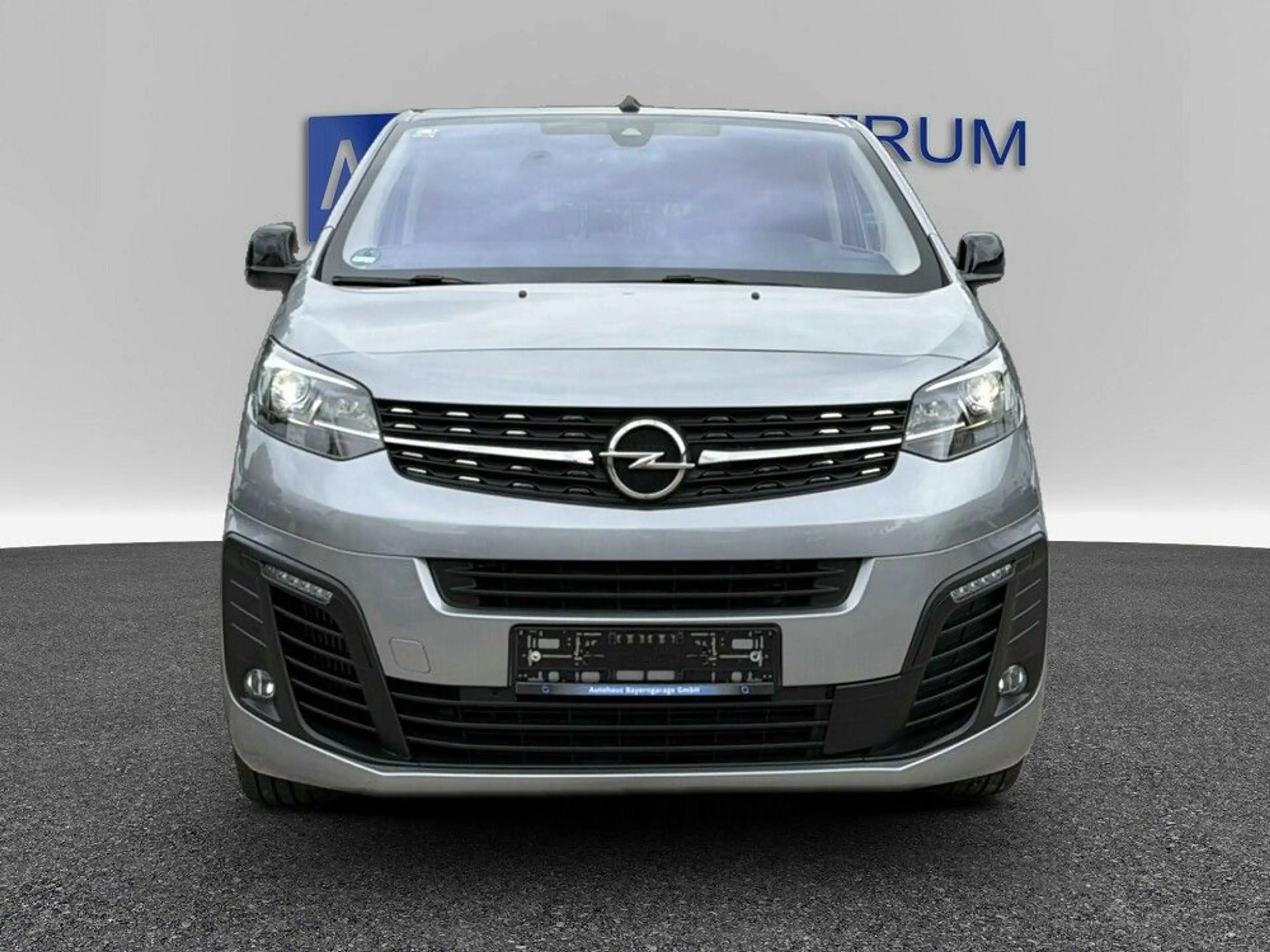 Opel Zafira Life Tourer L 6 Sitzer KAM AHK MEMORY — photo 6