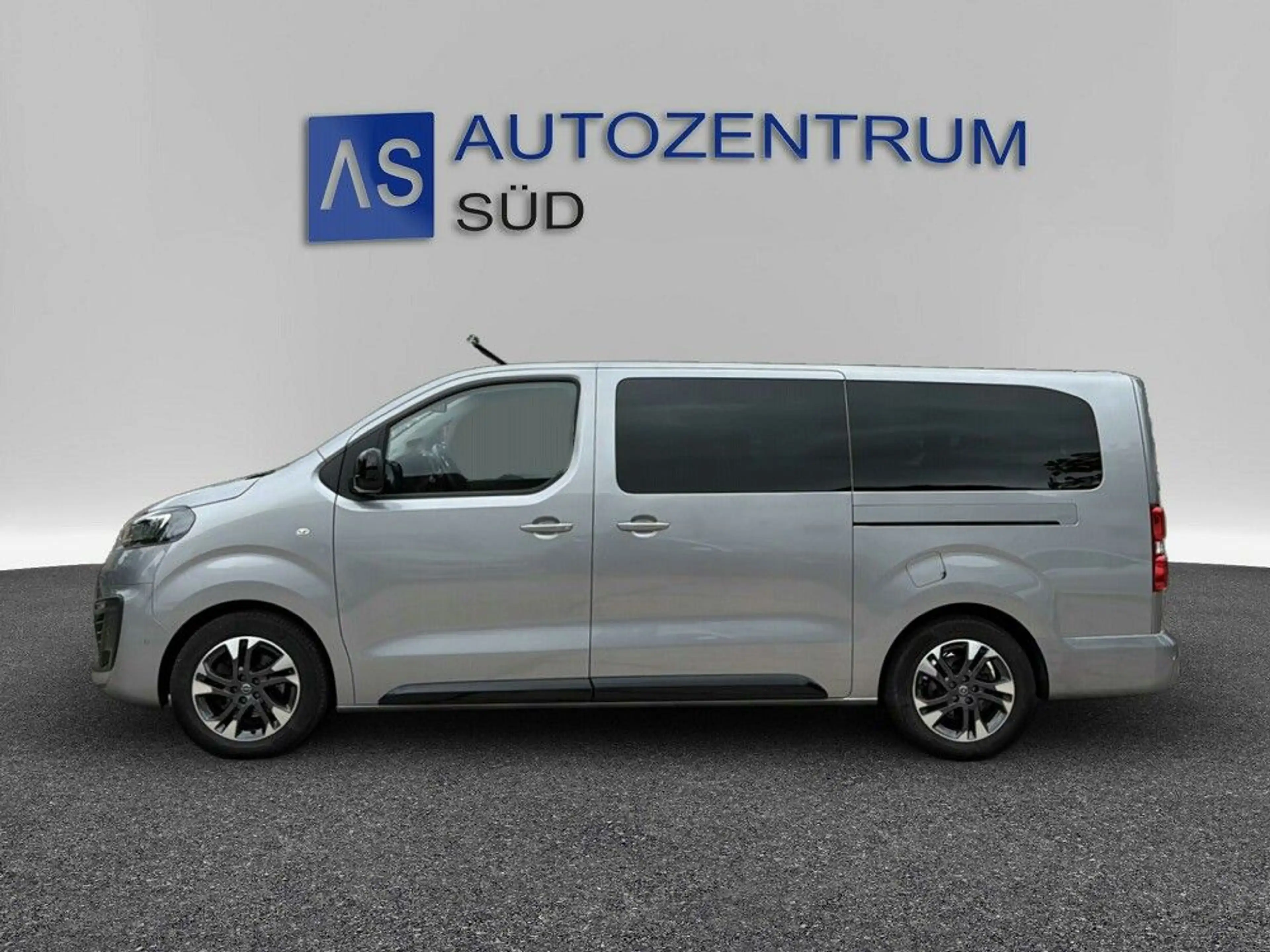 Opel Zafira Life Tourer L 6 Sitzer KAM AHK MEMORY — photo 3