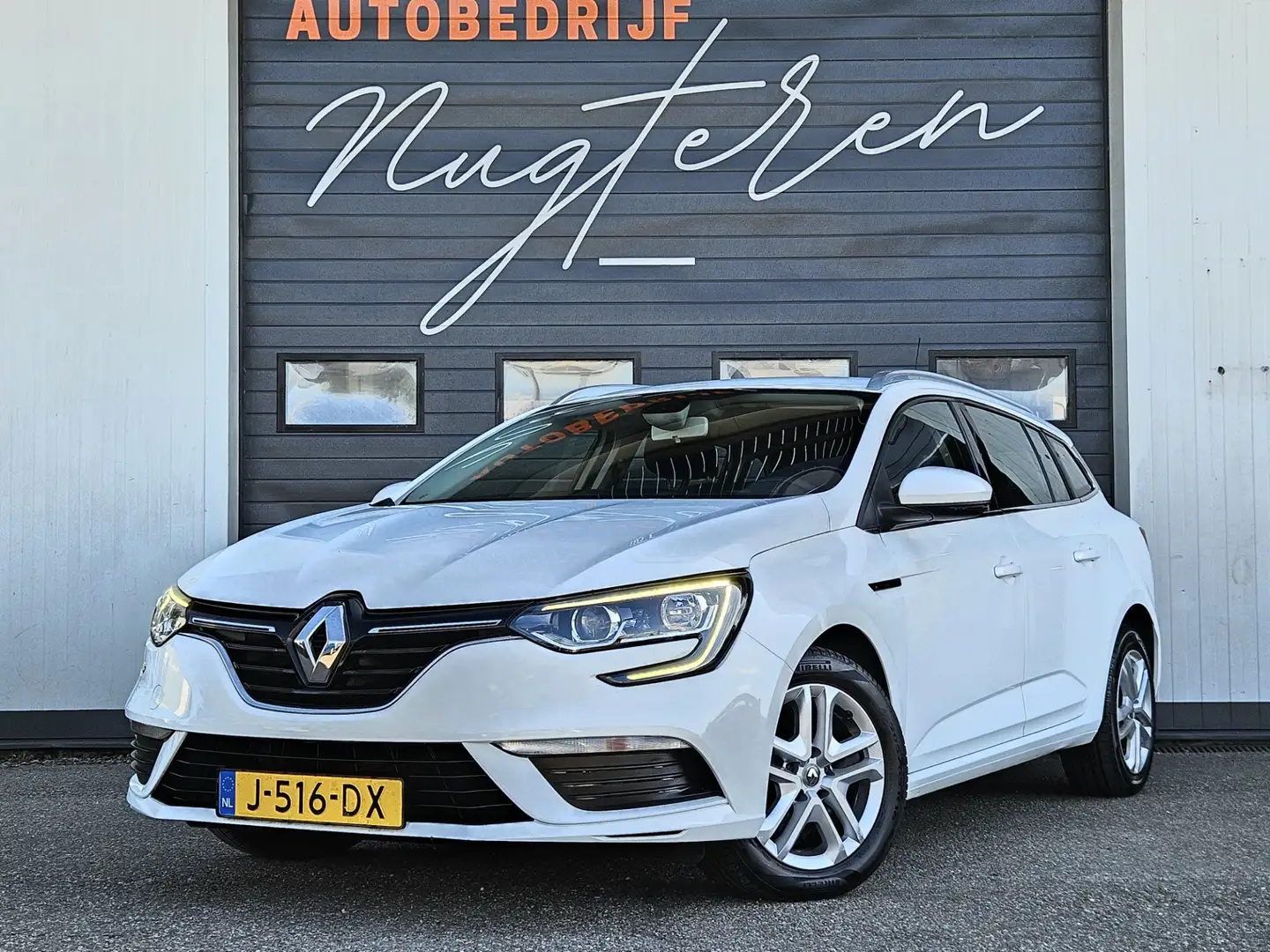 Renault Megane Estate 1.3 TCe Zen|Trekhaak|Apple Carplay|Clima|PD Blanc - 1