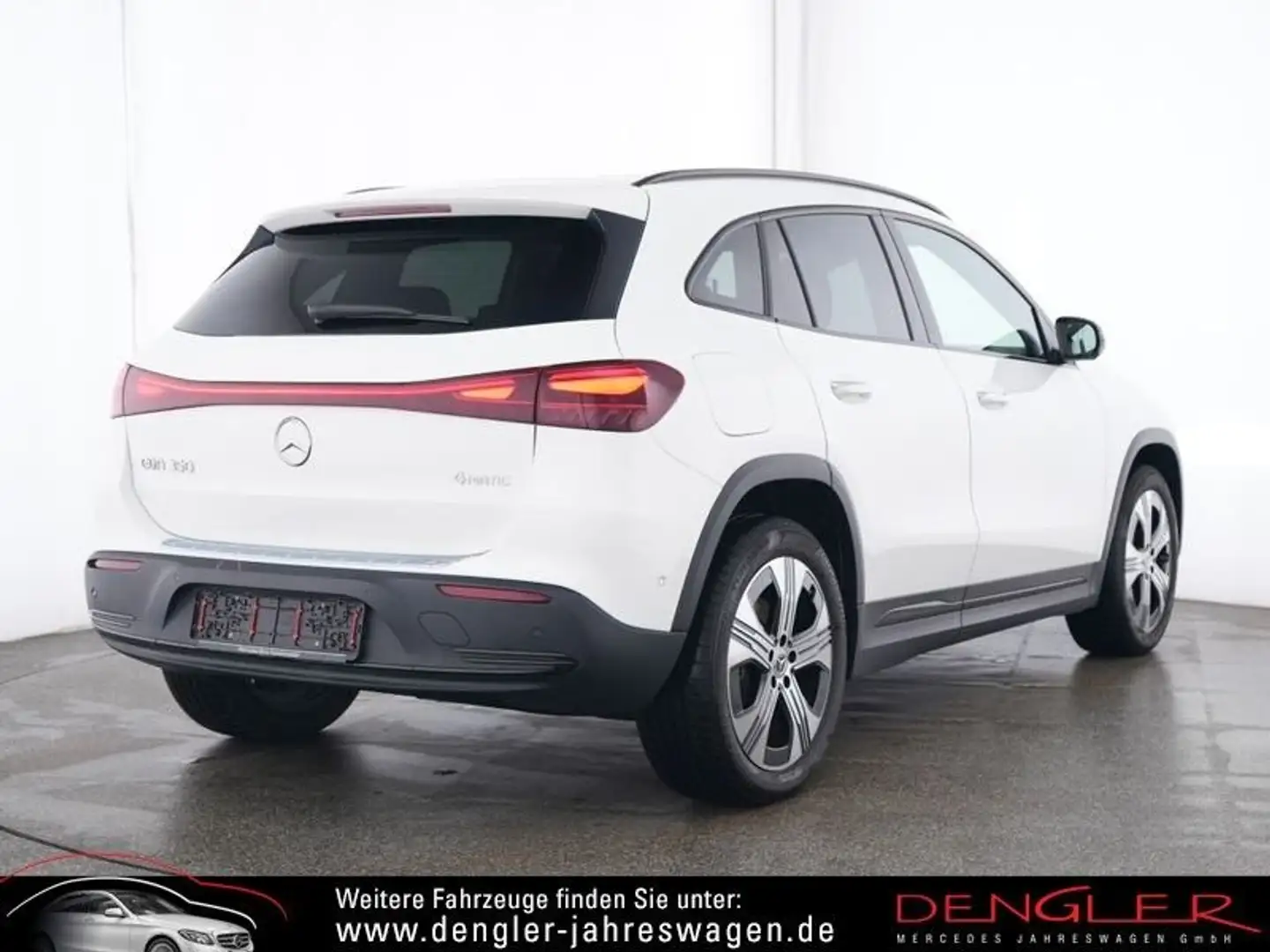 Mercedes-Benz EQA 350 4M PANO*AHK*360*K-GO Electric Art Adv. + Белый - 2