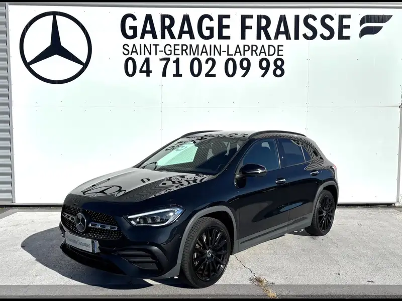 MERCEDES-BENZ Gla