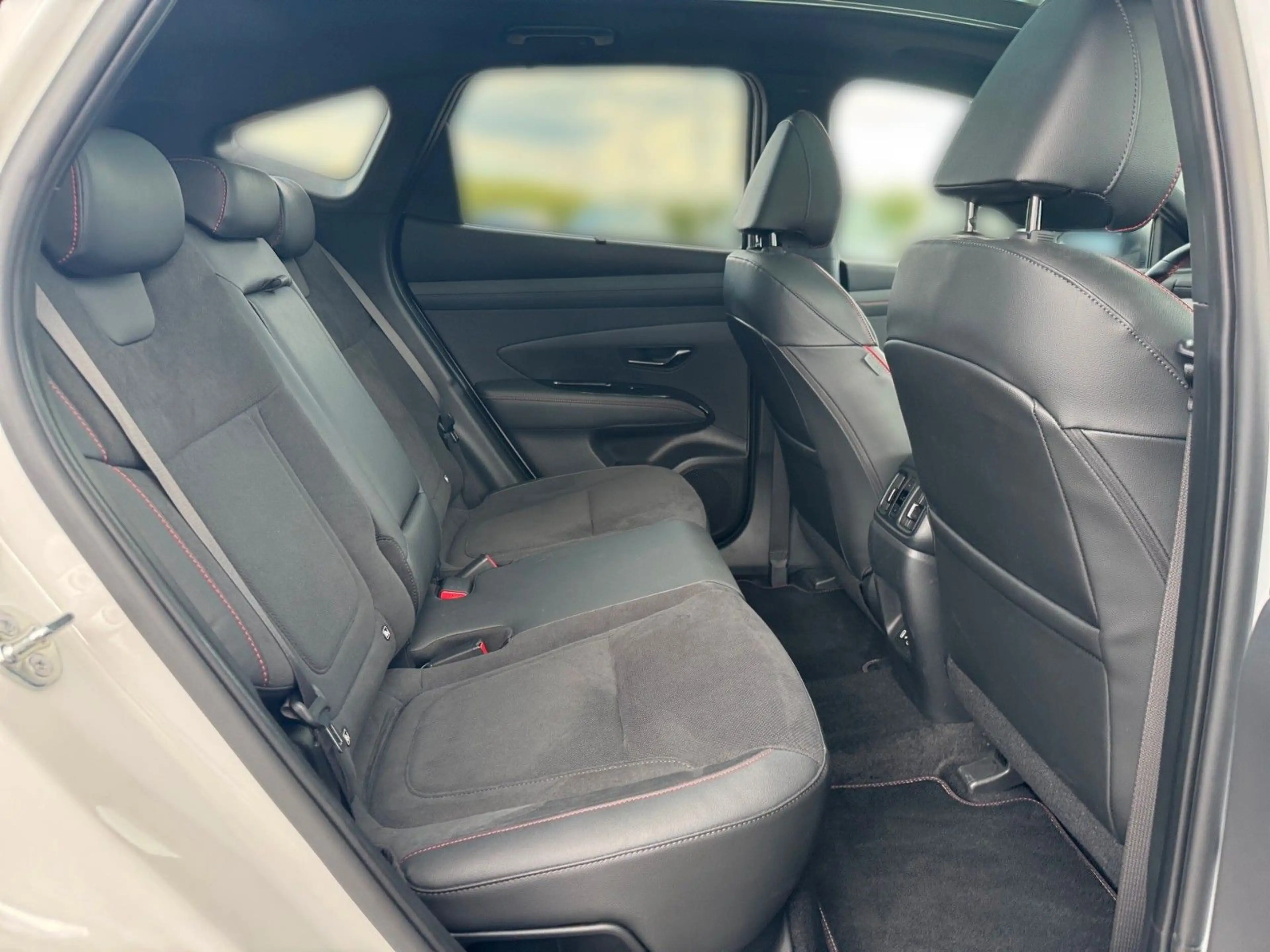 Hyundai TUCSON 1.6T N Line PHEV 4WD LED NAVI PANO — photo 13