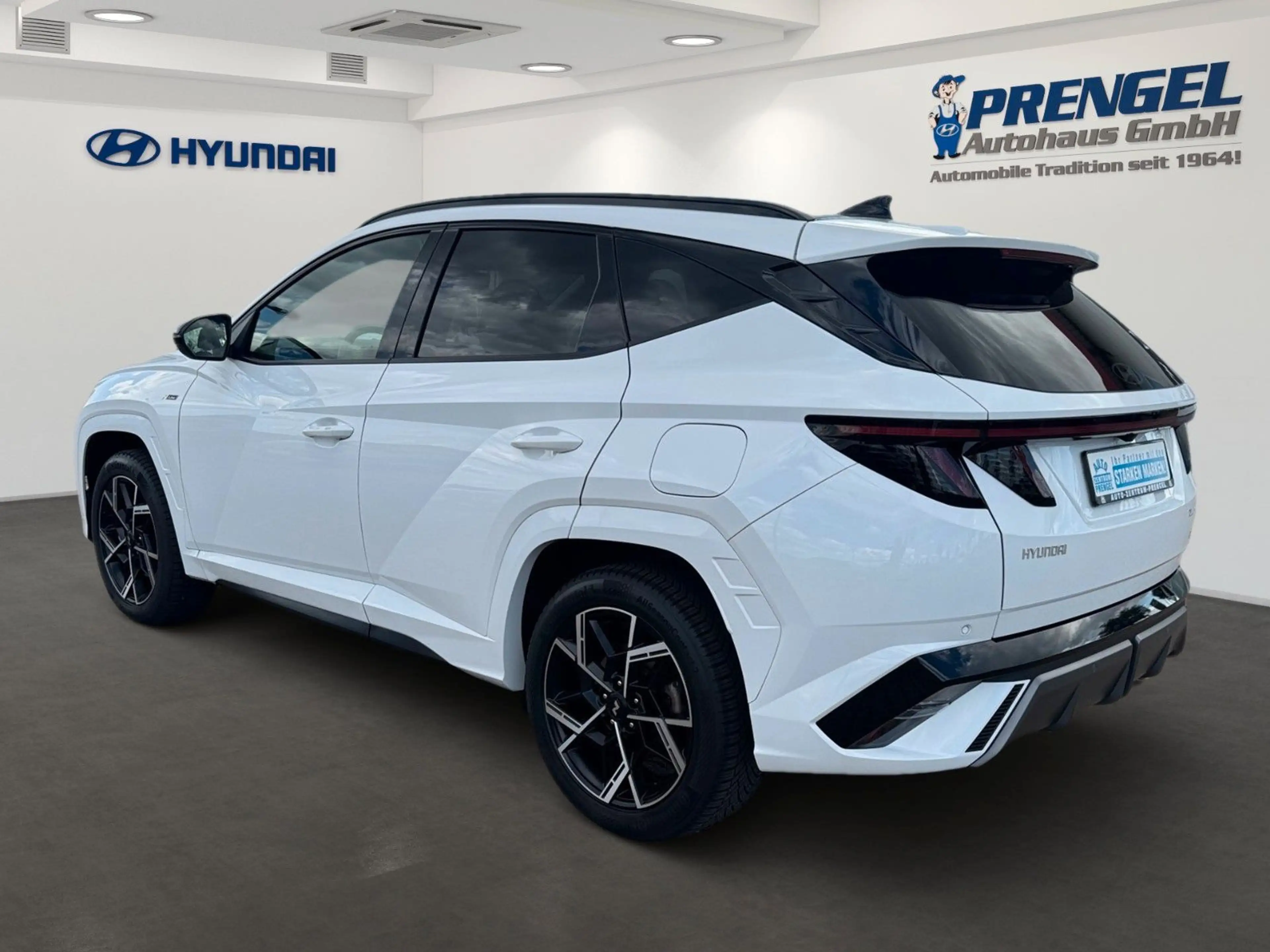 Hyundai TUCSON 1.6T N Line PHEV 4WD LED NAVI PANO — photo 4