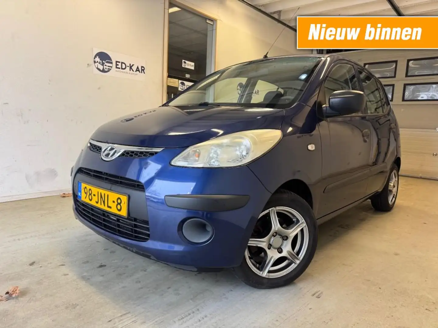 Hyundai i10 1.1 Active Cool AIRCO 2DE EIG. NAP APK ZEER NETTE Blauw - 1