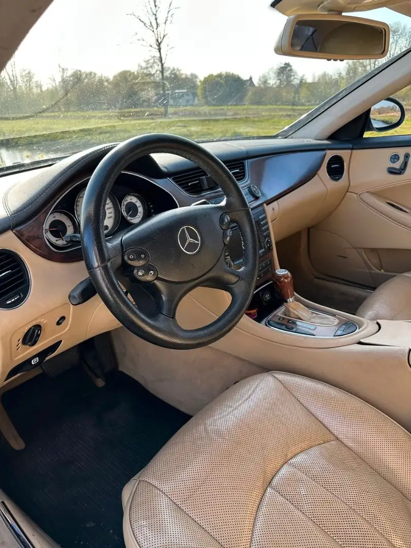 Mercedes-Benz CLS 500 CLS 500 Fekete - 1