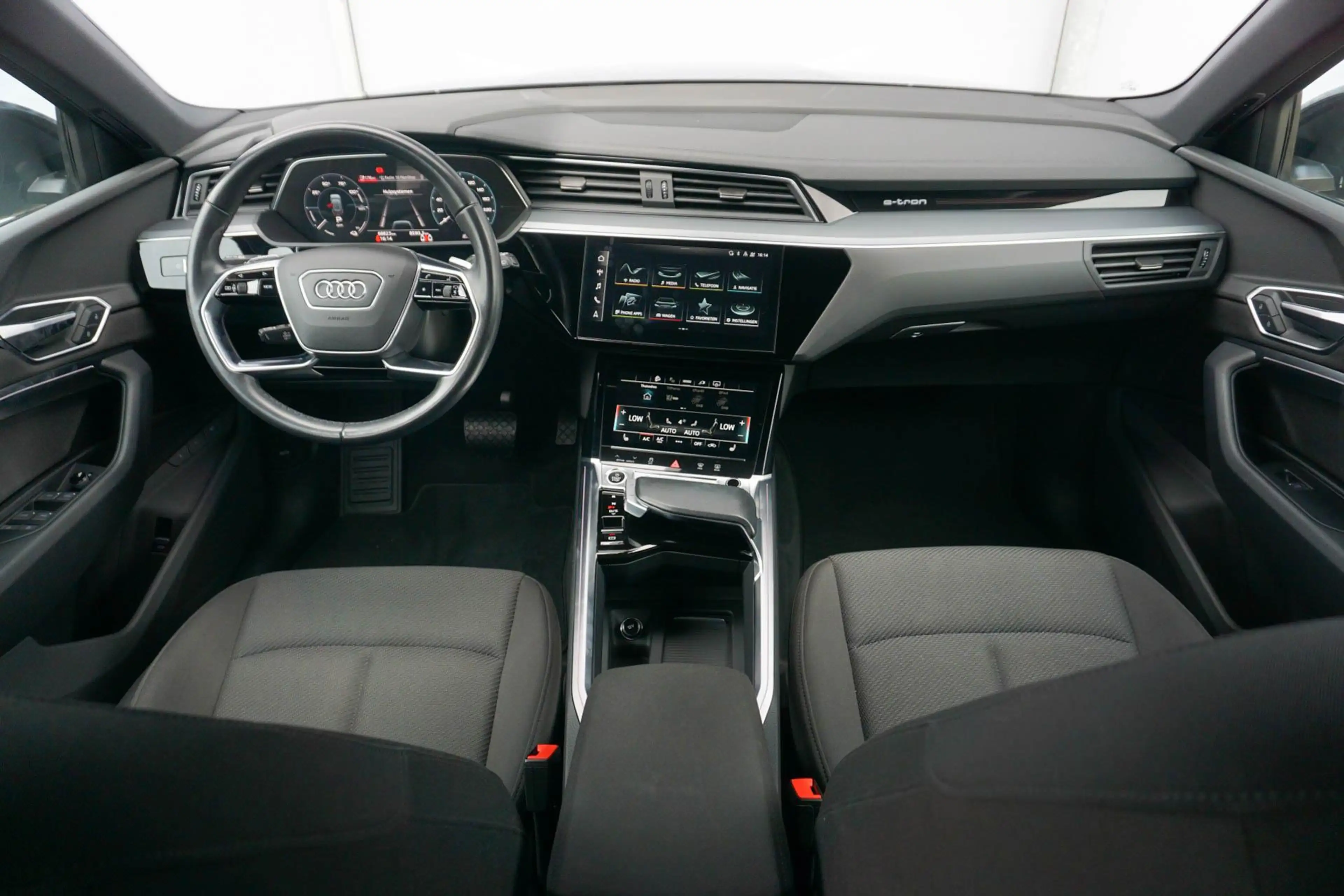 Audi e-tron 55 408pk Quattro Advanced Edition 95 kWh | Trekhaa — photo 5