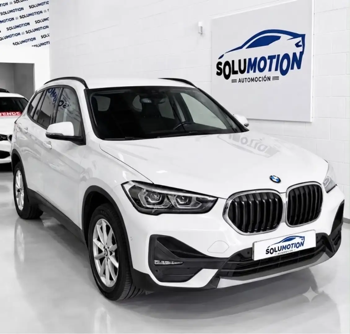 BMW X1 sDrive 16dA Business Blanco - 1