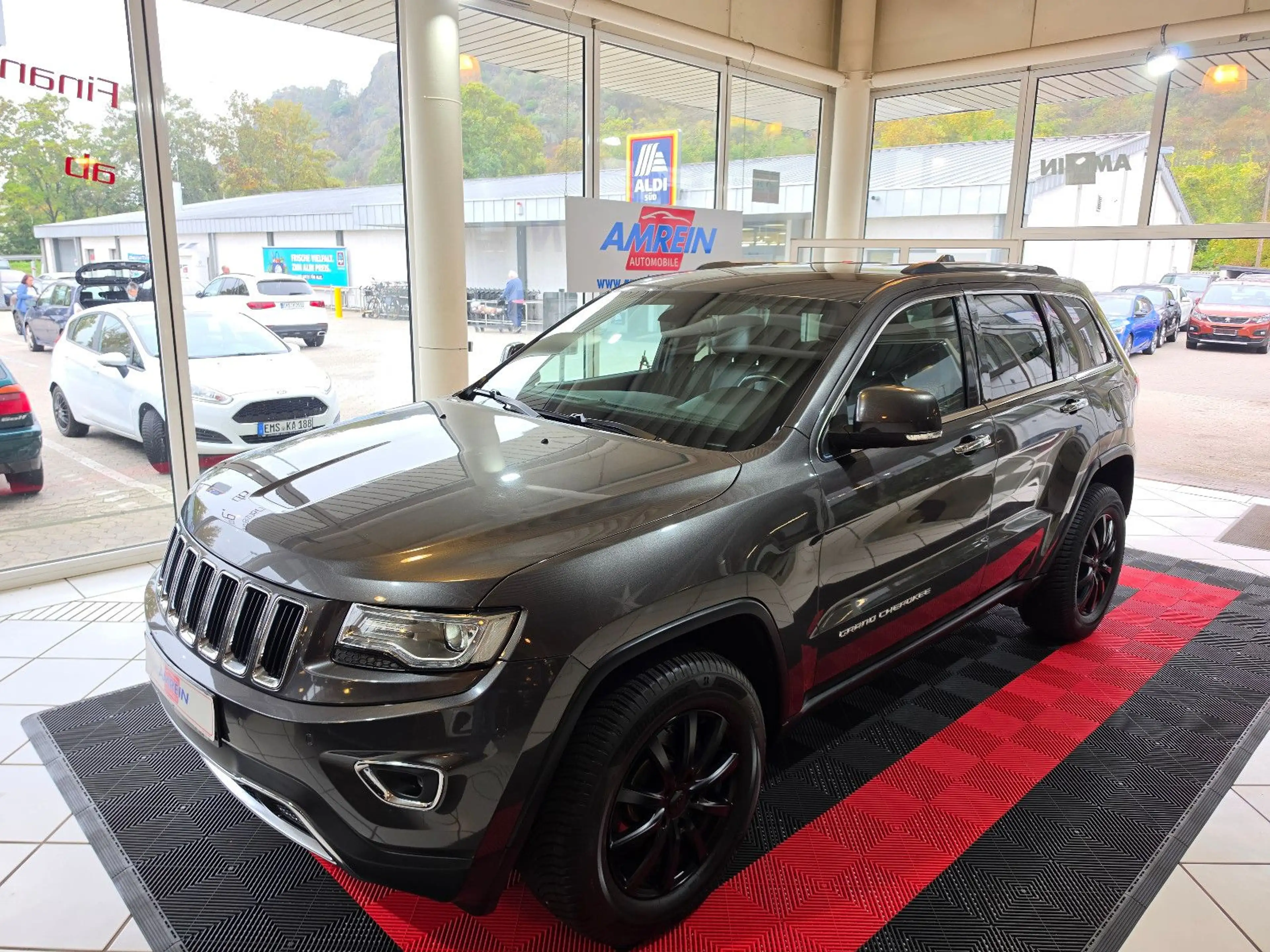 Jeep Grand Cherokee 3.0 CRD Limited+NAVI+KAMERA+ — photo 5