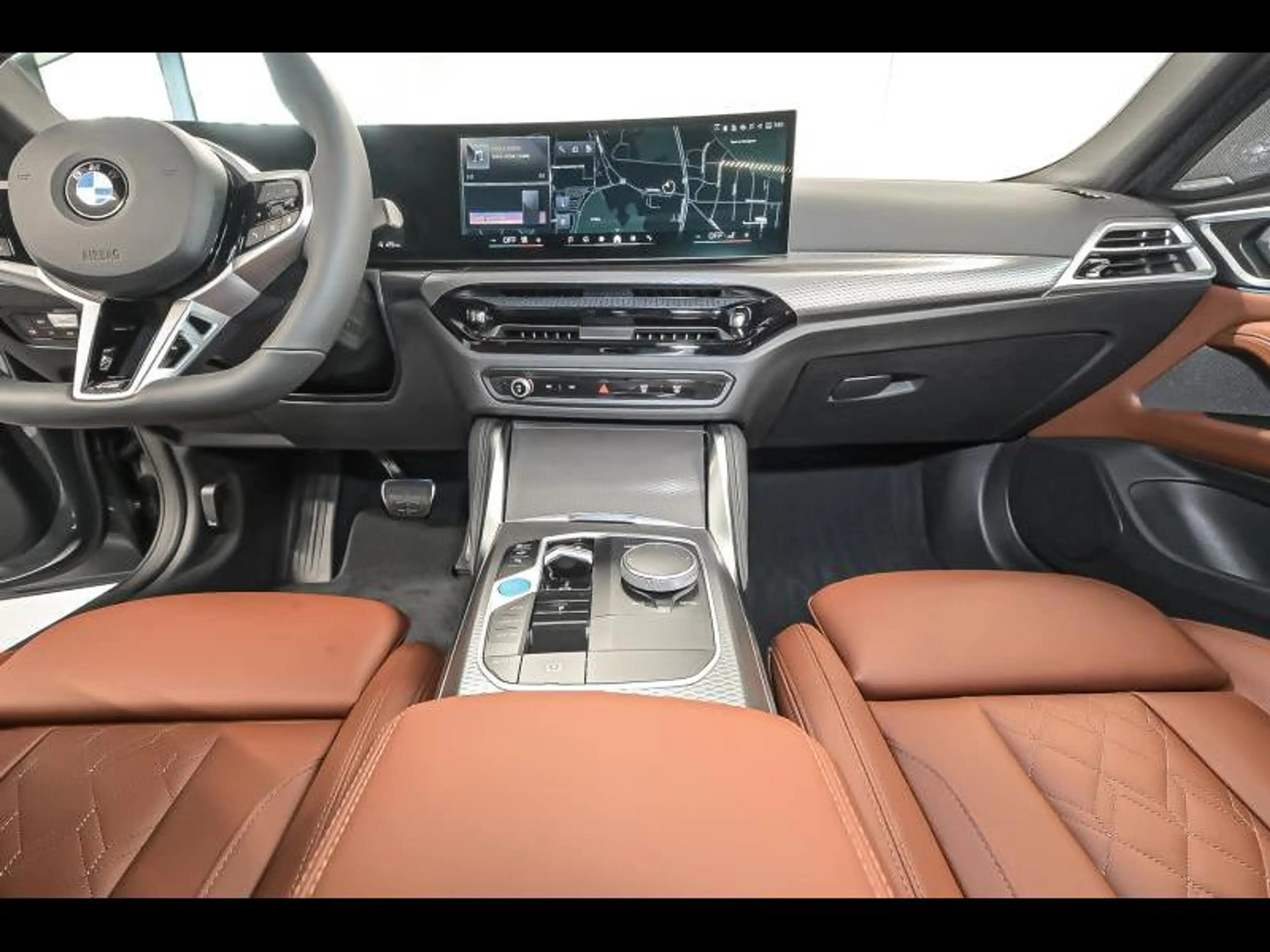 BMW i4 eDrive35 - PACK SPORT M PRO — photo 7