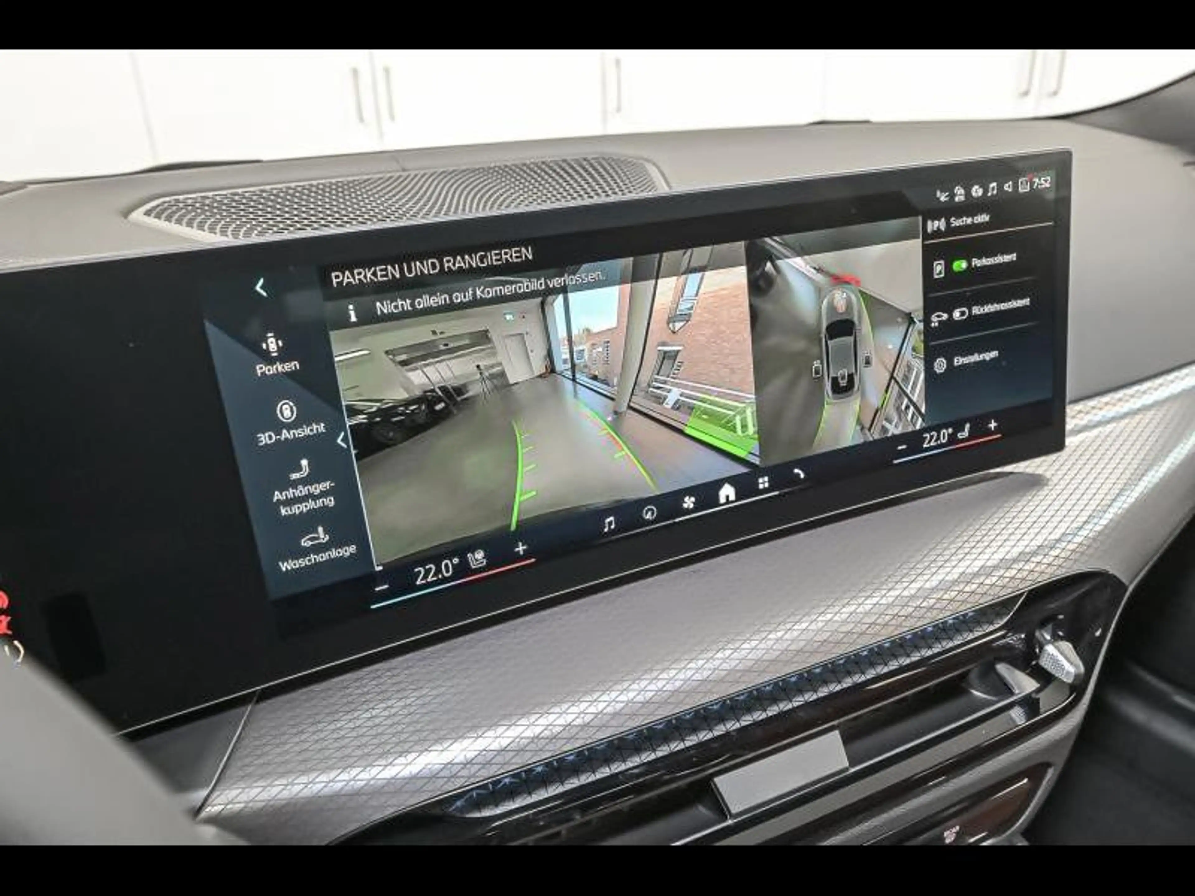 BMW i4 eDrive35 - PACK SPORT M PRO — photo 15