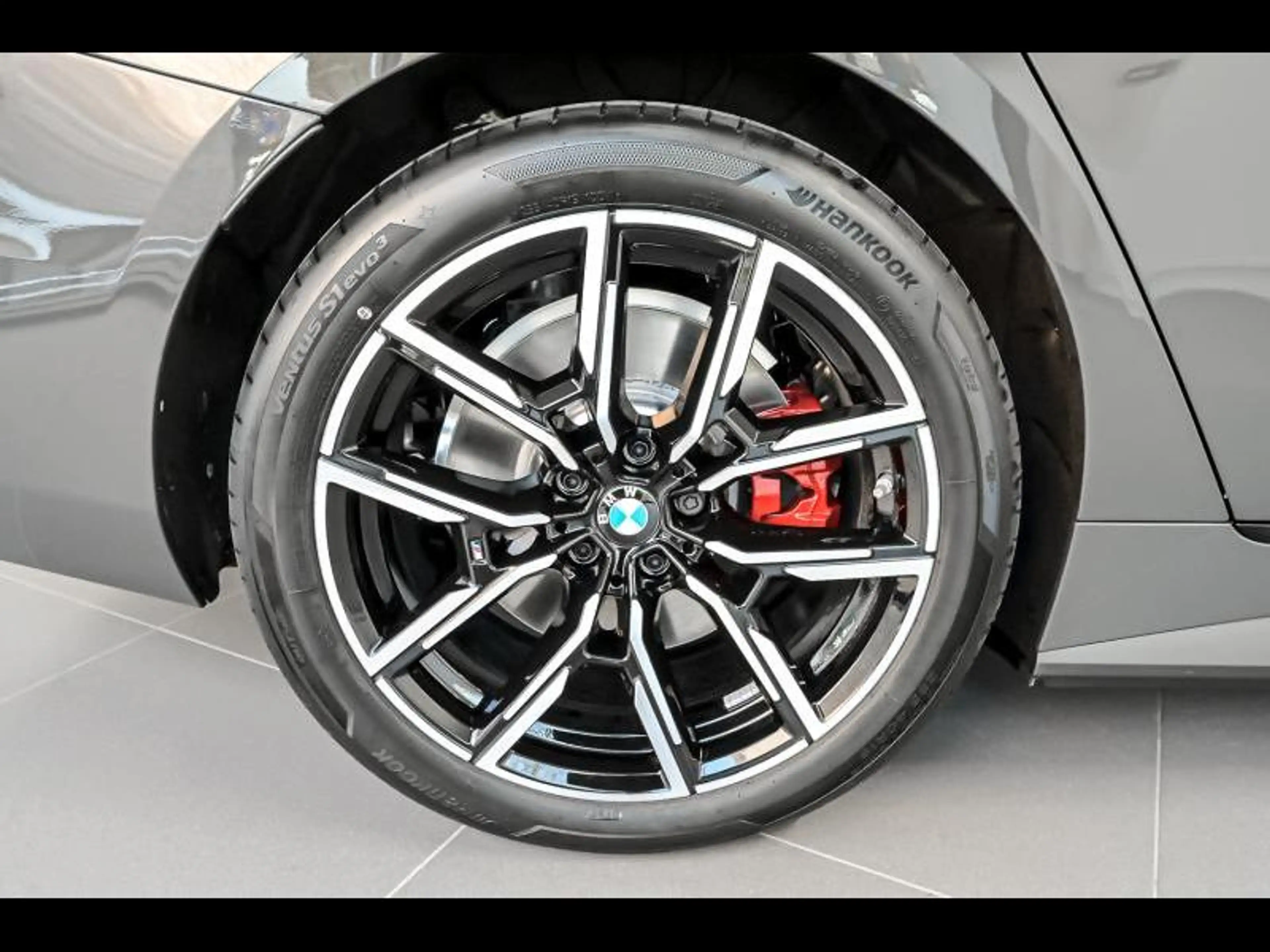 BMW i4 eDrive35 - PACK SPORT M PRO — photo 8