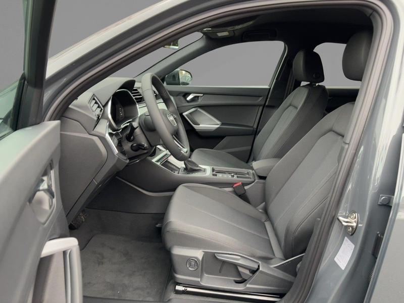 Audi Q3 35 TFSI 110(150) kW(PS ) S tronic — photo 8