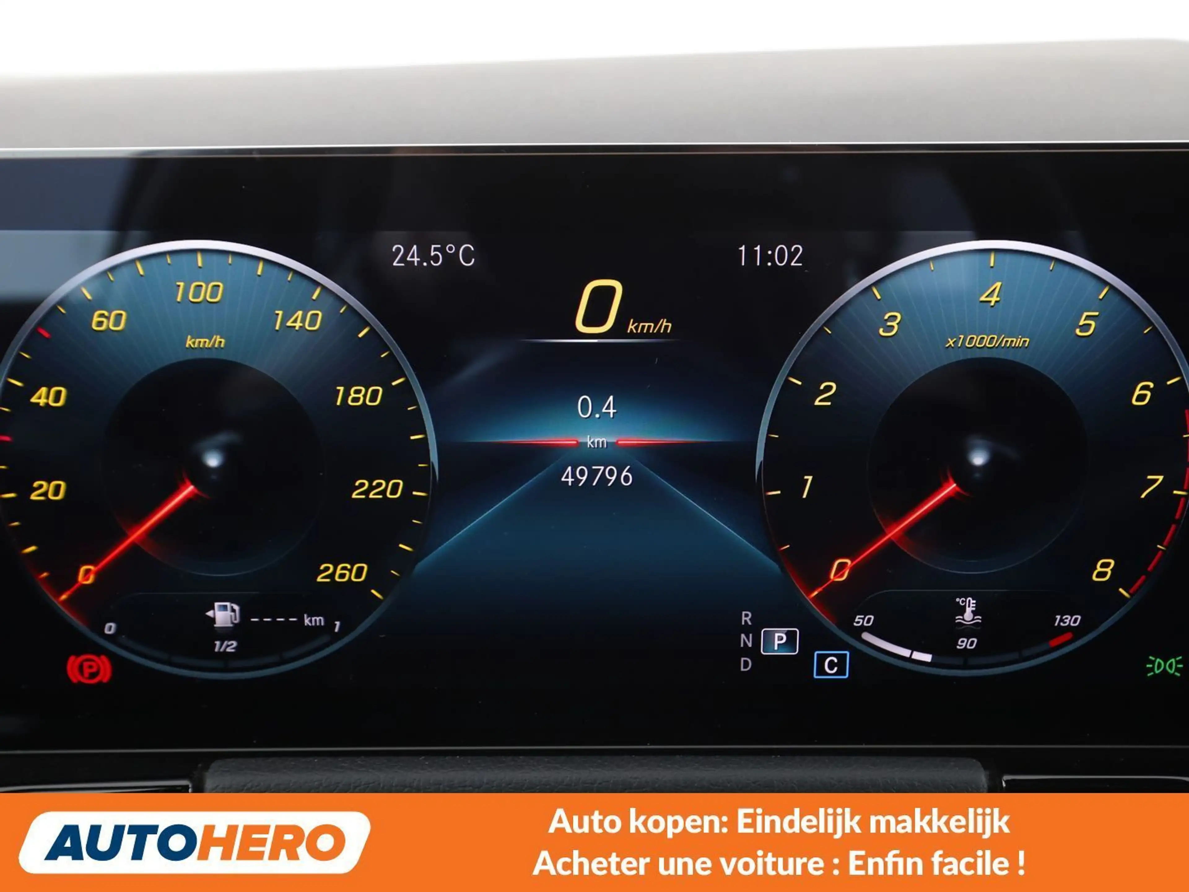 Mercedes-Benz GLA 200 GLA 200 AMG Line — photo 6