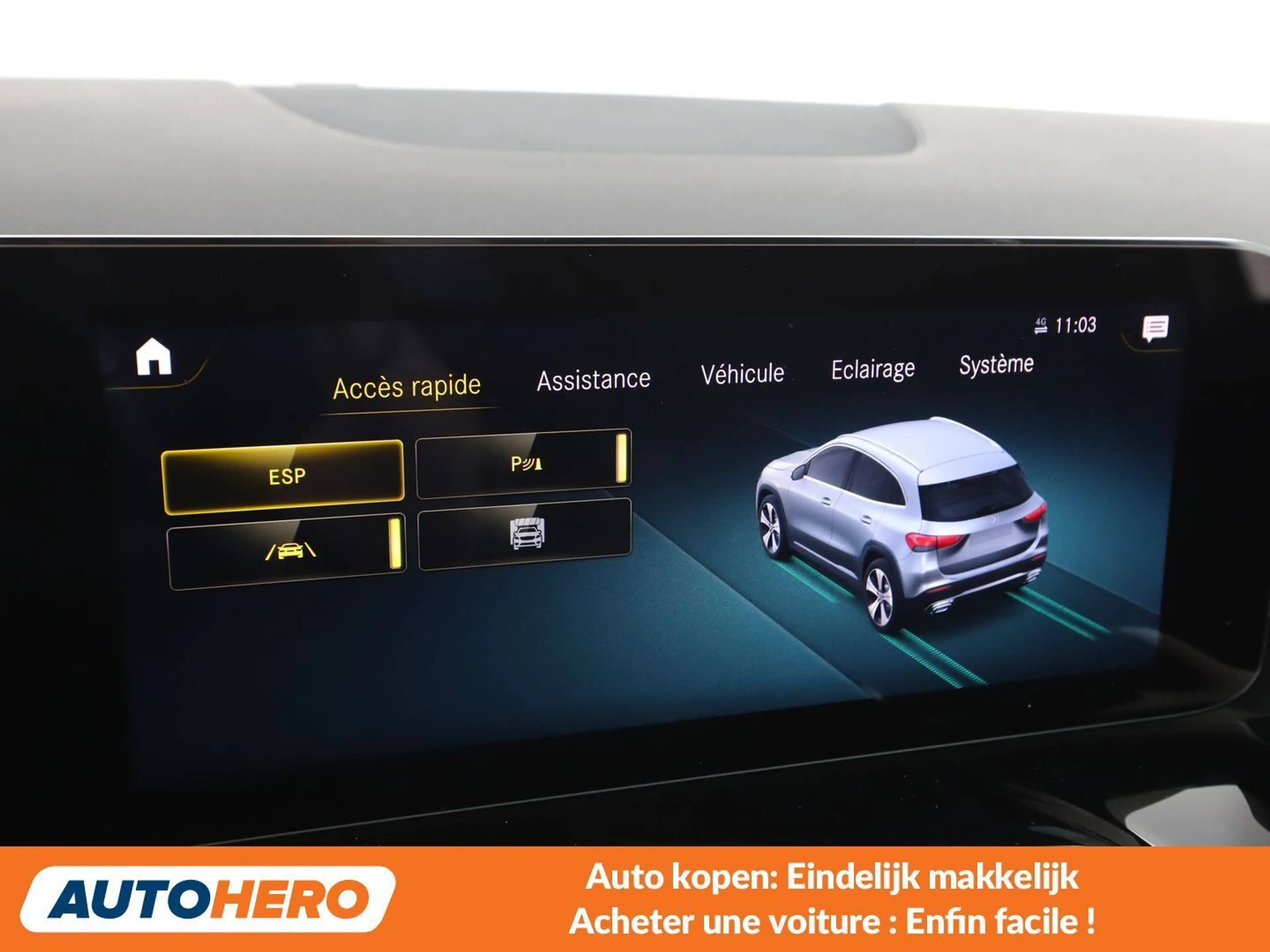 Mercedes-Benz GLA 200 GLA 200 AMG Line — photo 13