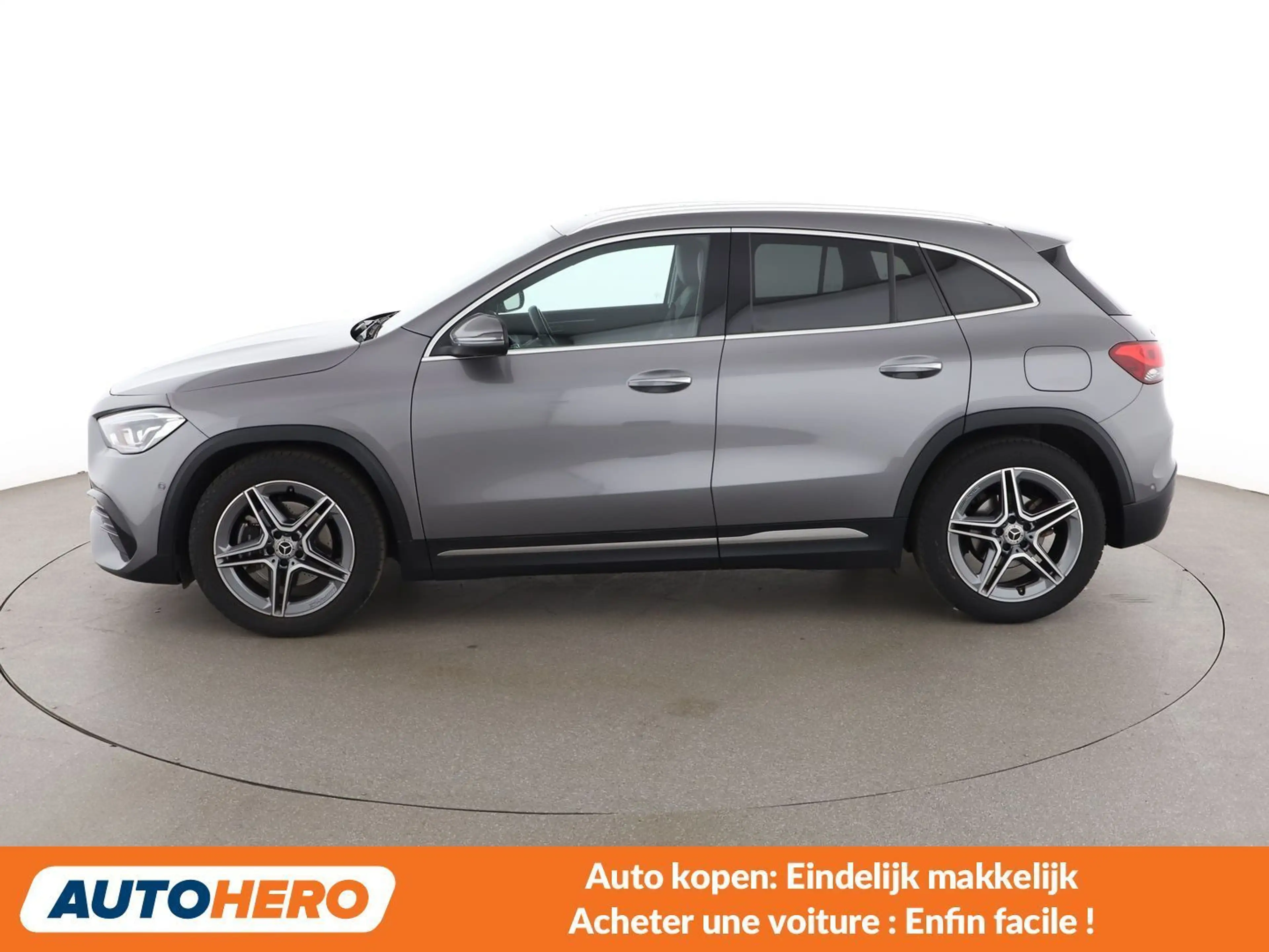 Mercedes-Benz GLA 200 GLA 200 AMG Line — photo 3