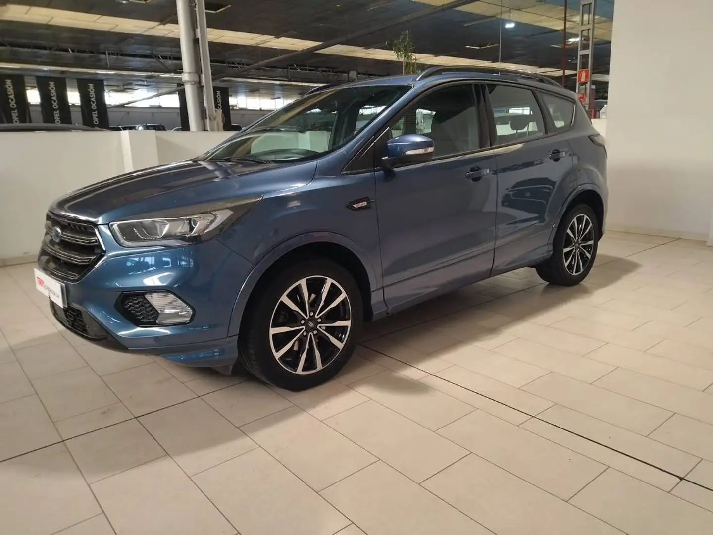 Ford Kuga 2.0TDCi Auto S&S Titanium Limited Edition 4x2 120 Azul - 2