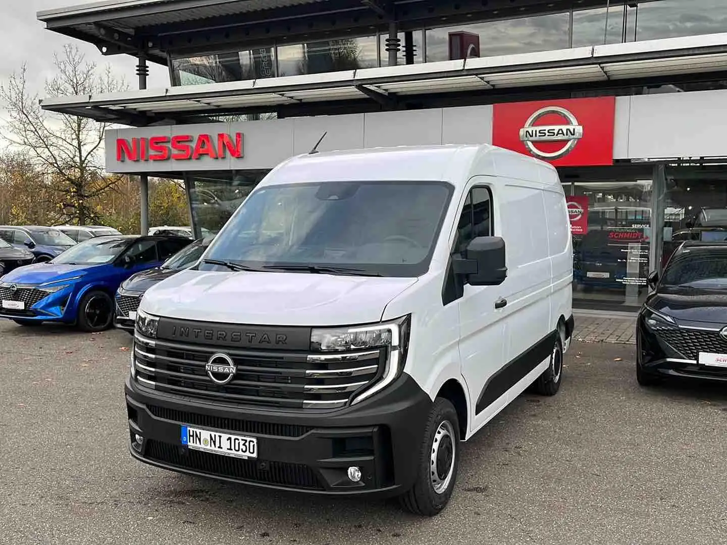 Nissan Interstar Kasten L2H2 3,5t dCi130 N-Connecta Boden Weiß - 2