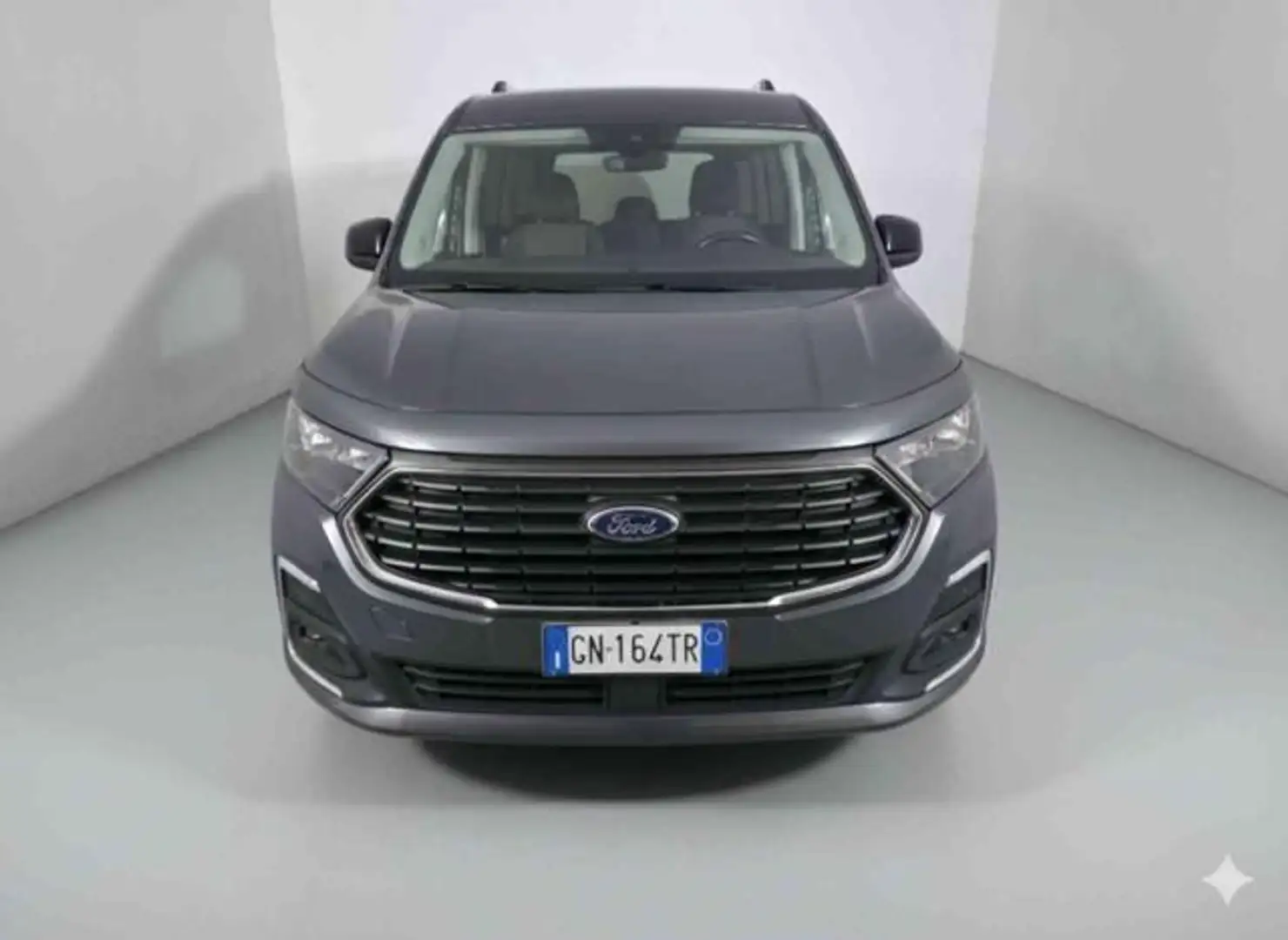 Ford Tourneo Connect 2.0 EcoBlue 122 CV Powershif Szürke - 2