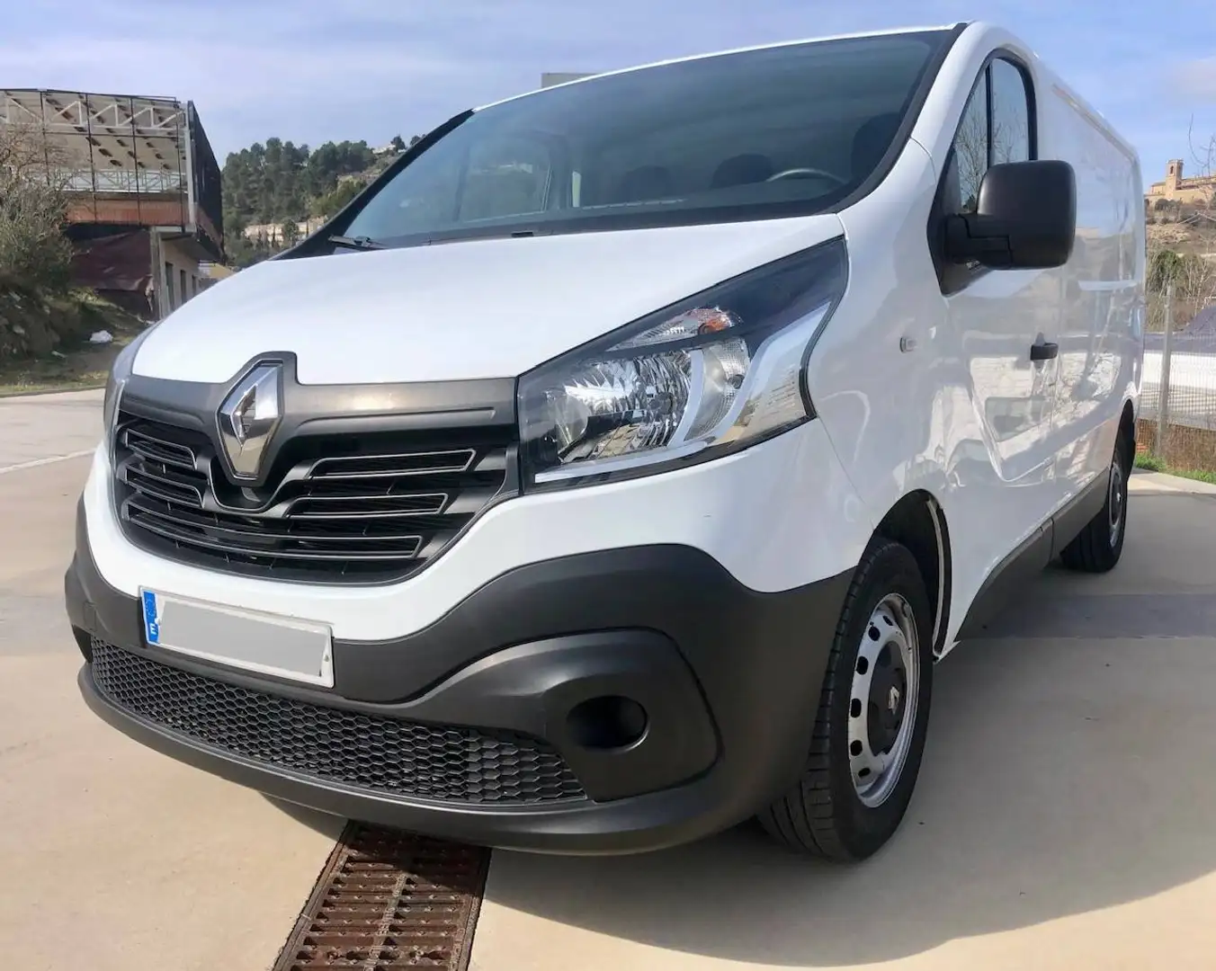 Renault Trafic Trafic Furgón 27 L1H1 Energy BluedCi 88kW Blanco - 2