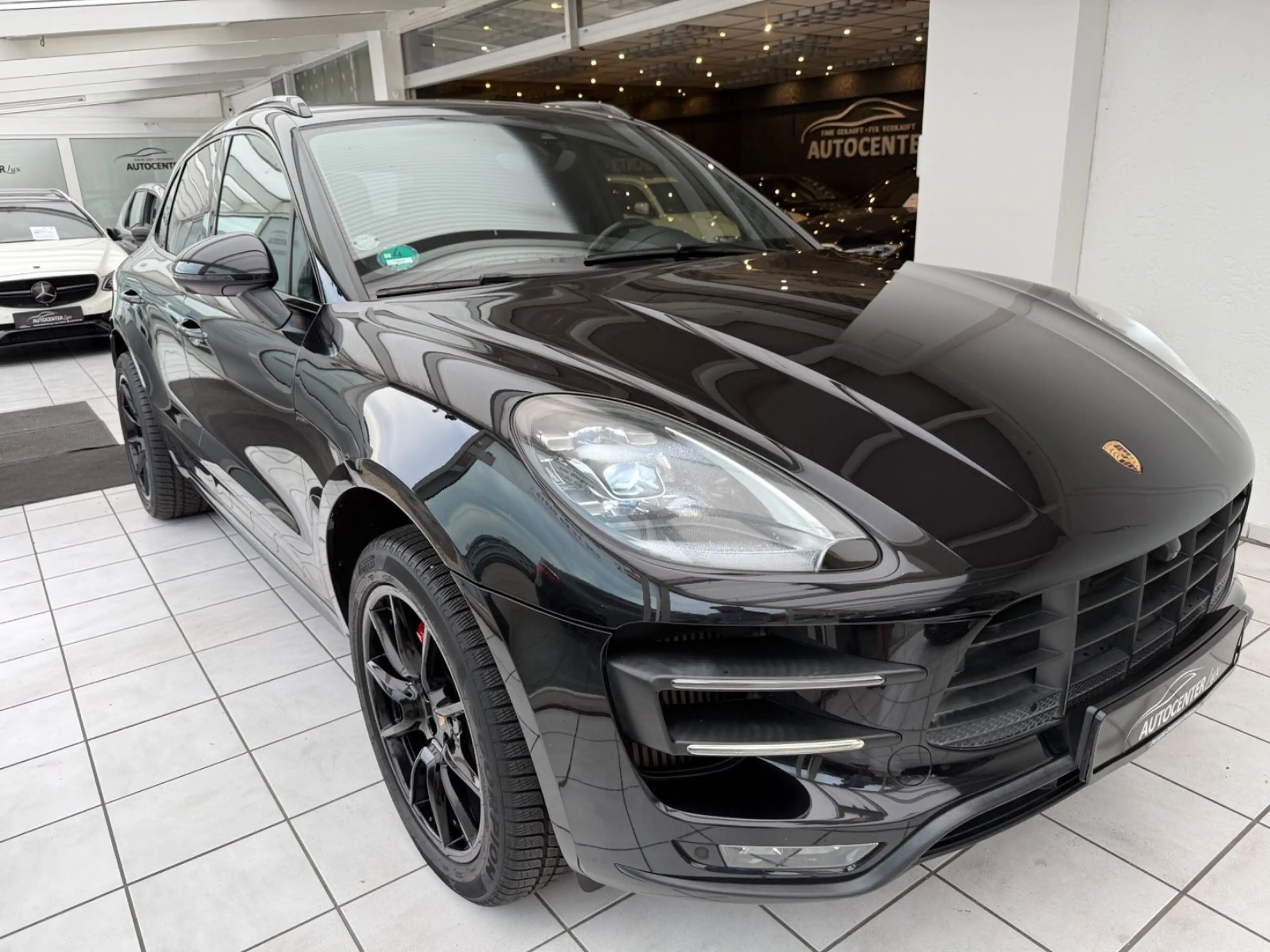 Porsche Macan Turbo Approved Garantie / Navi/LED/360 — photo 4