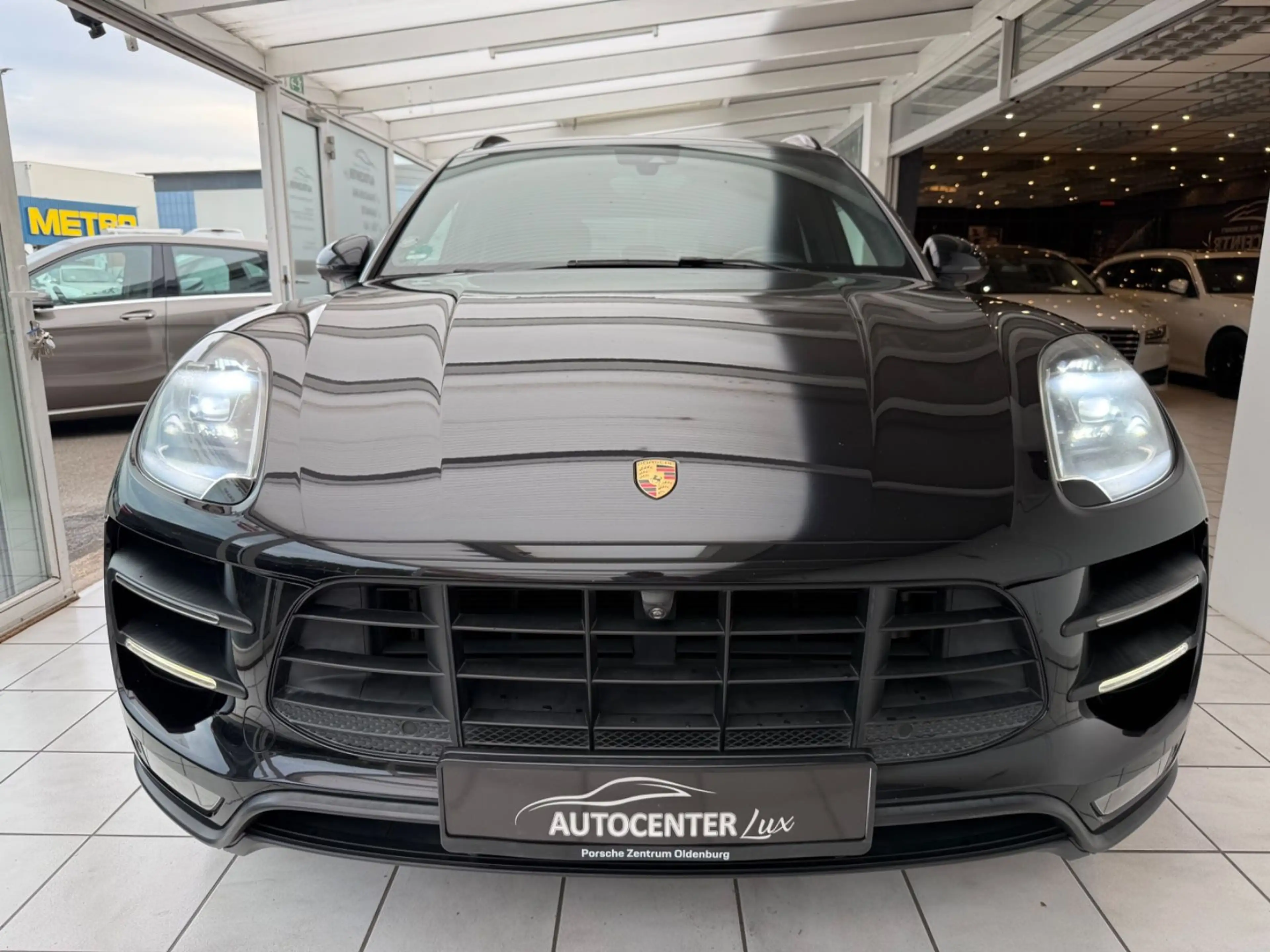 Porsche Macan Turbo Approved Garantie / Navi/LED/360 — photo 3
