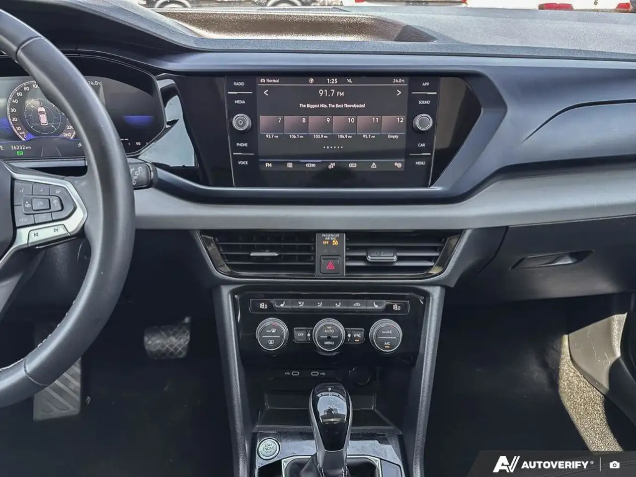 Volkswagen Taos снимка Volkswagen Taos