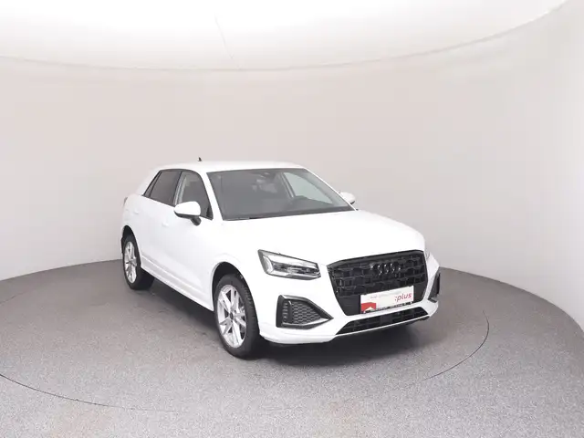 Audi Q2 view 2
