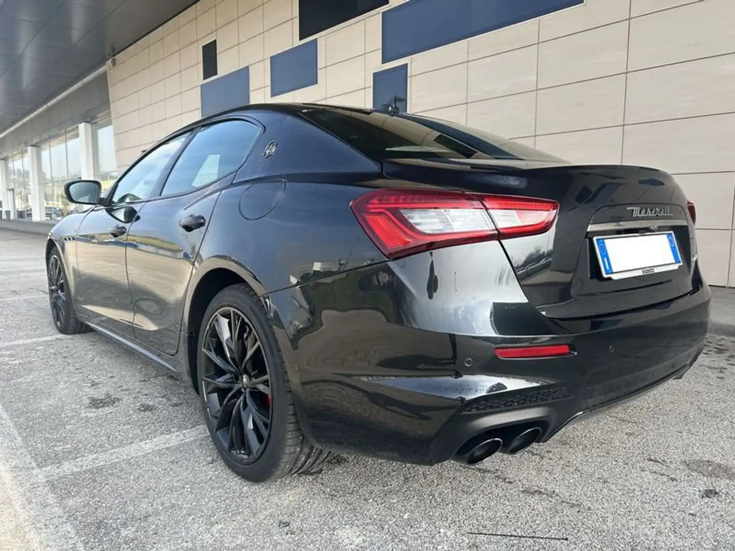 Maserati Ghibli 3.0 Diesel Gransport - 2