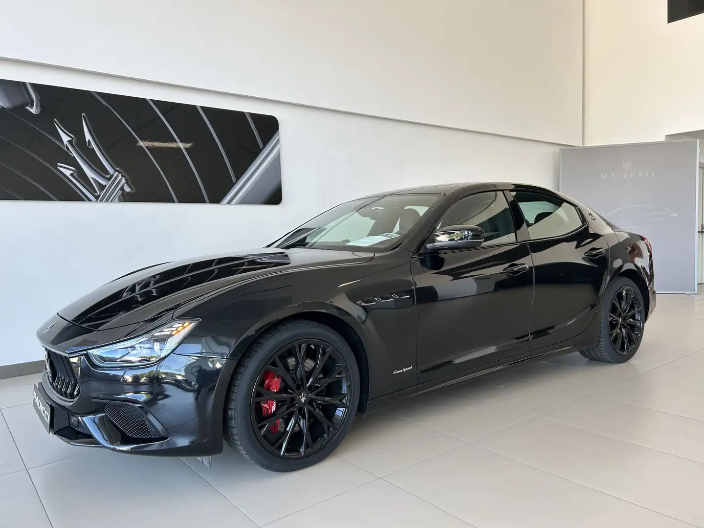 Maserati Ghibli 3.0 Diesel Gransport - 1
