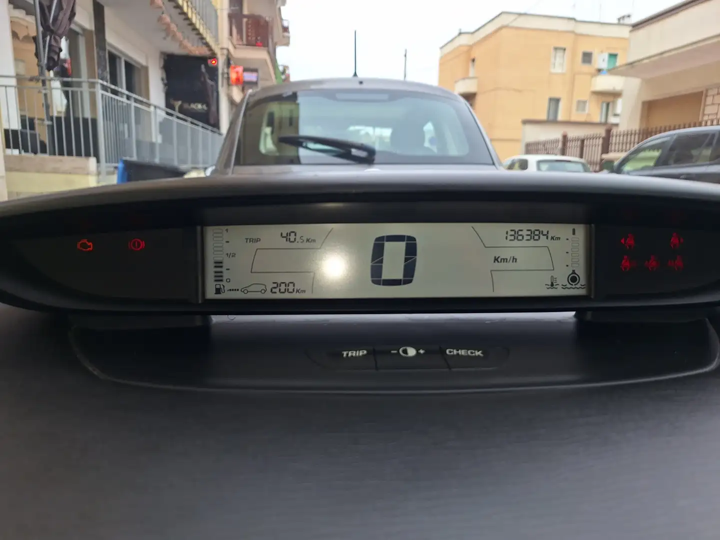 Citroen C4 C4 I 2004 Berlina 1.4 16v Classique Gri - 1