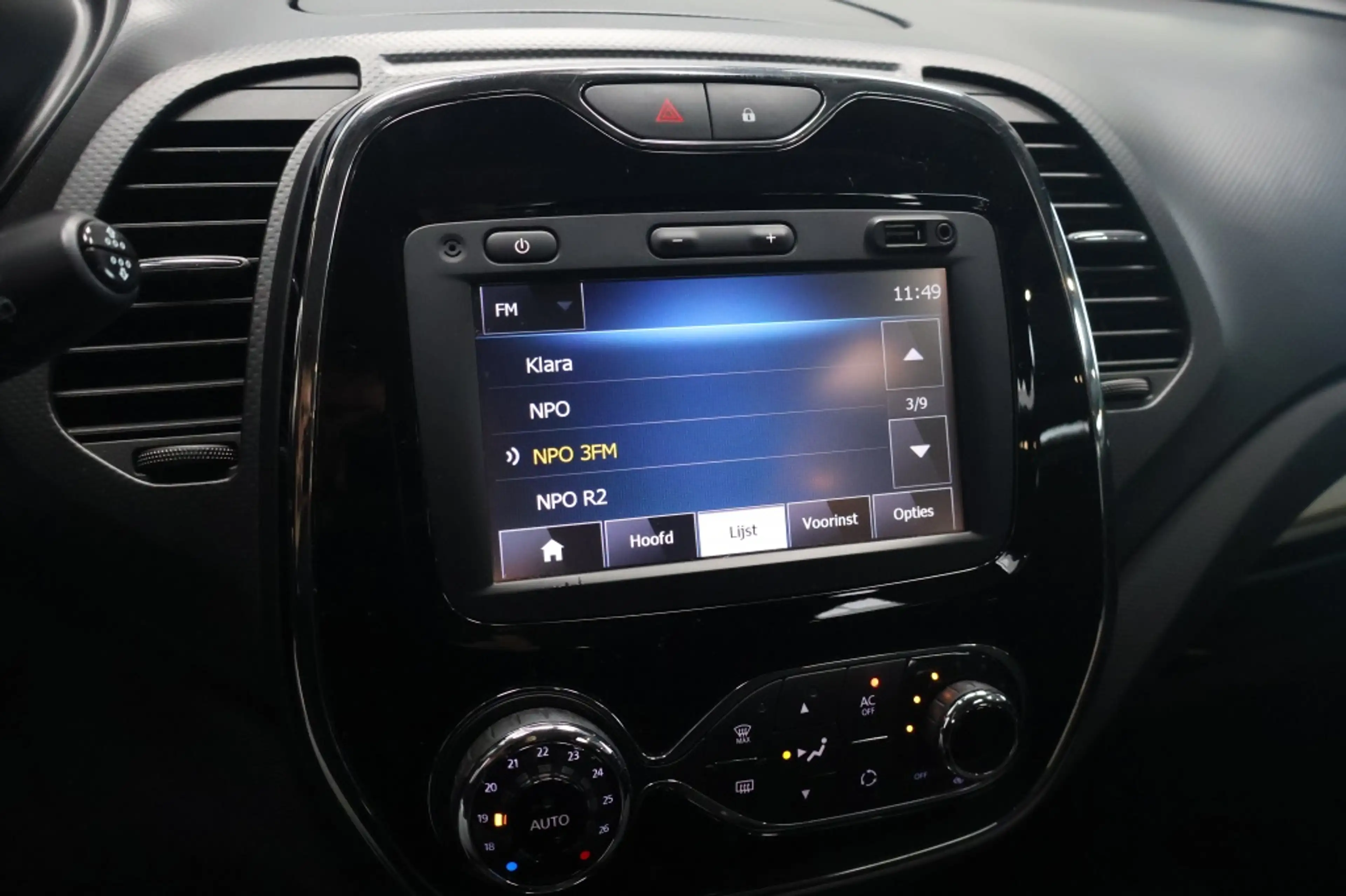 Renault Captur 0.9 TCe Dynamique | Trekhaak | Navigatie | Keyless — photo 17