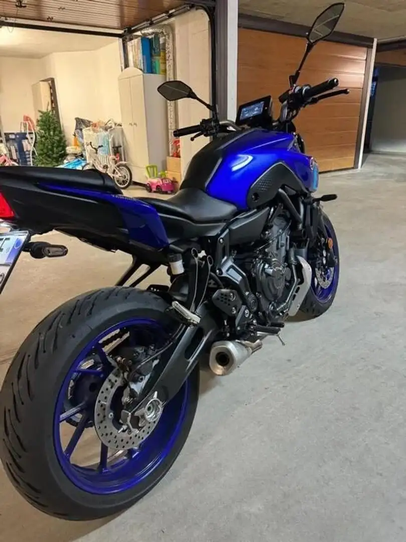 Yamaha MT-07 Bleu - 2
