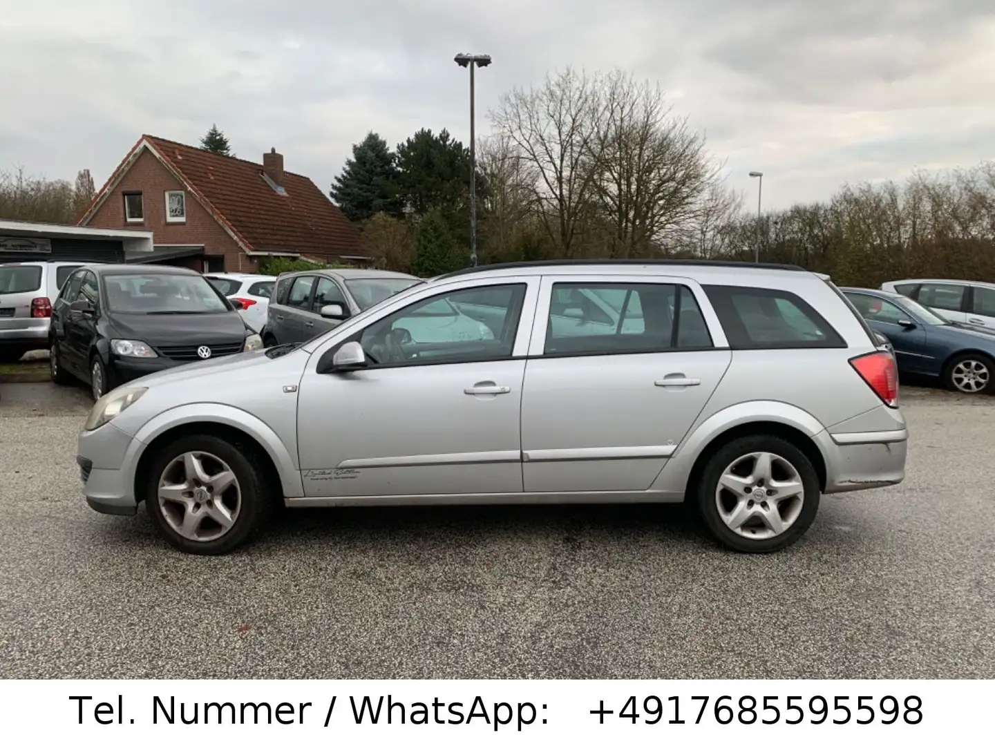 Opel Astra H Caravan Limited Edition Silber - 2